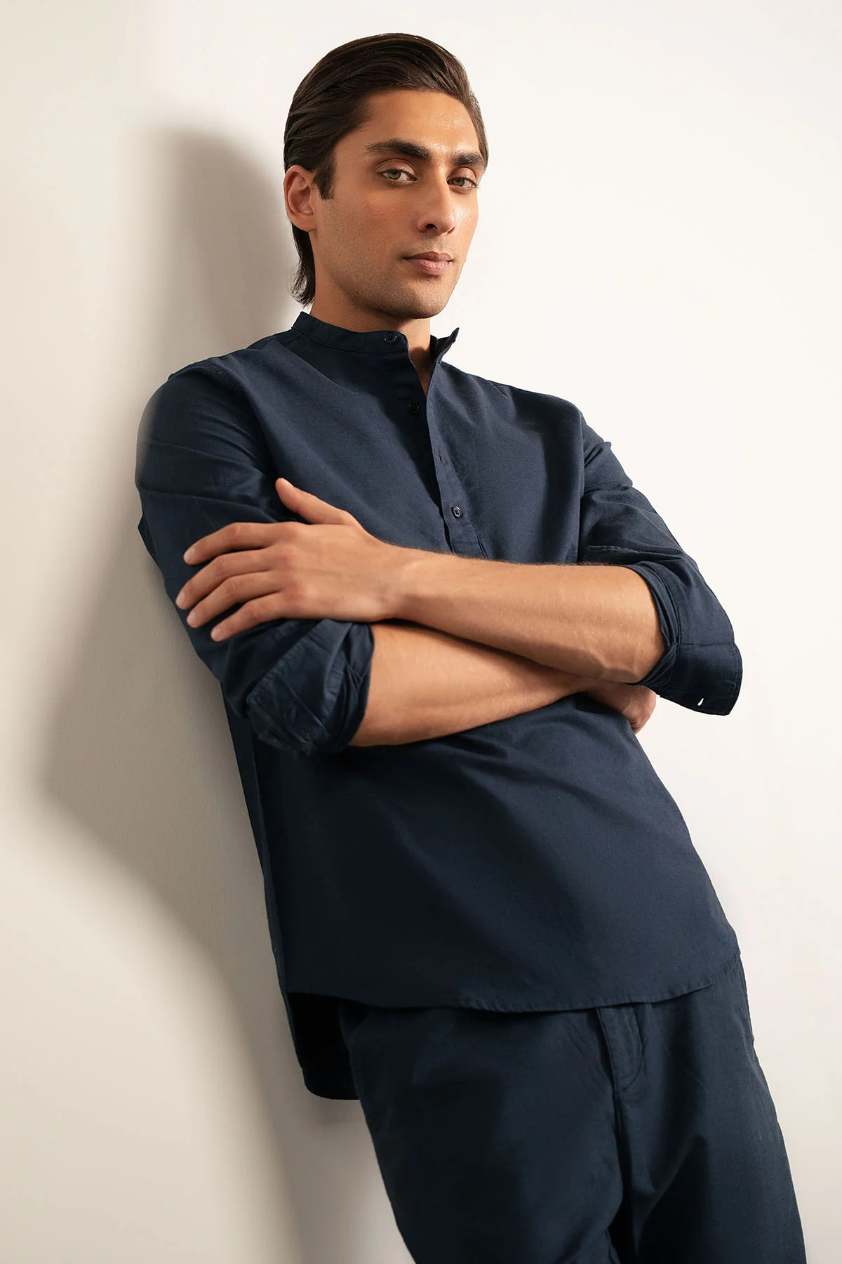 BAND COLLAR LINEN SHIRT - Image 6
