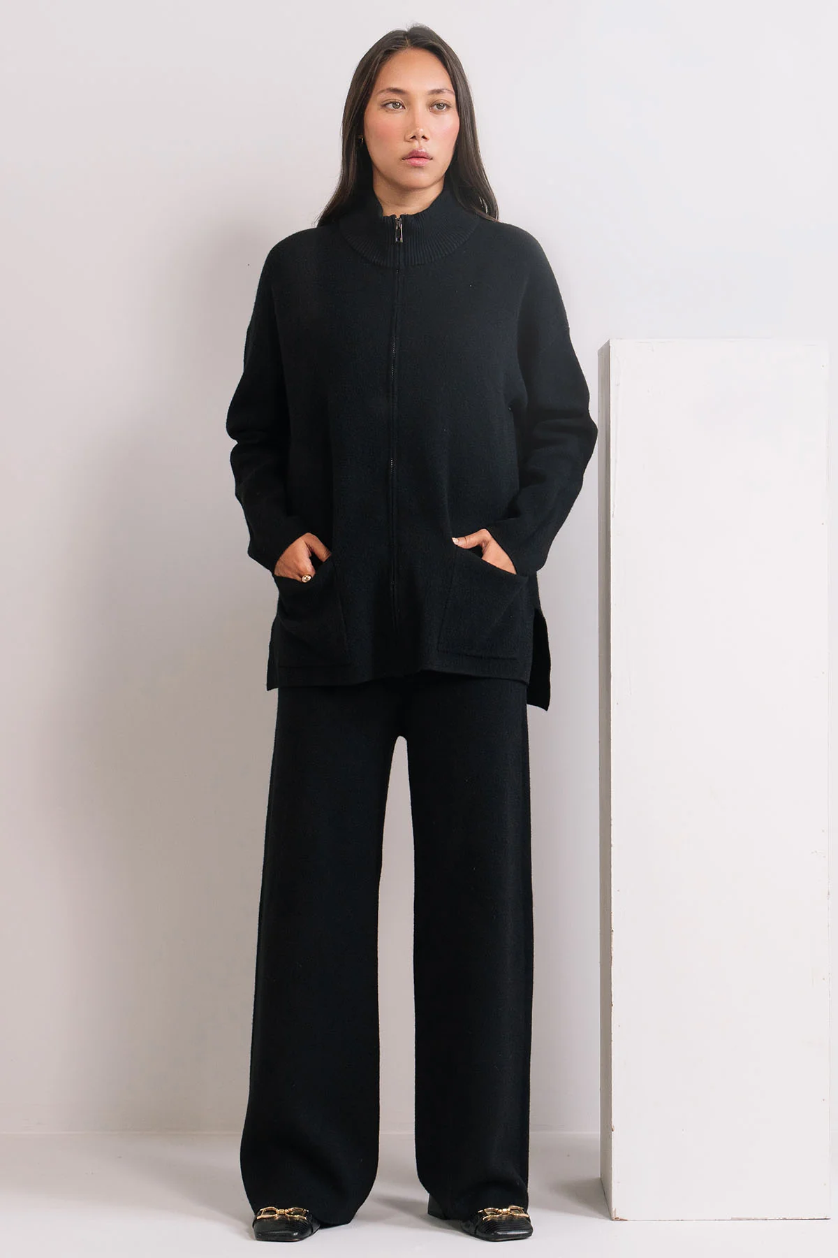 BLACK ZIP CO-ORD SET - KNIT WEAR - Image 3