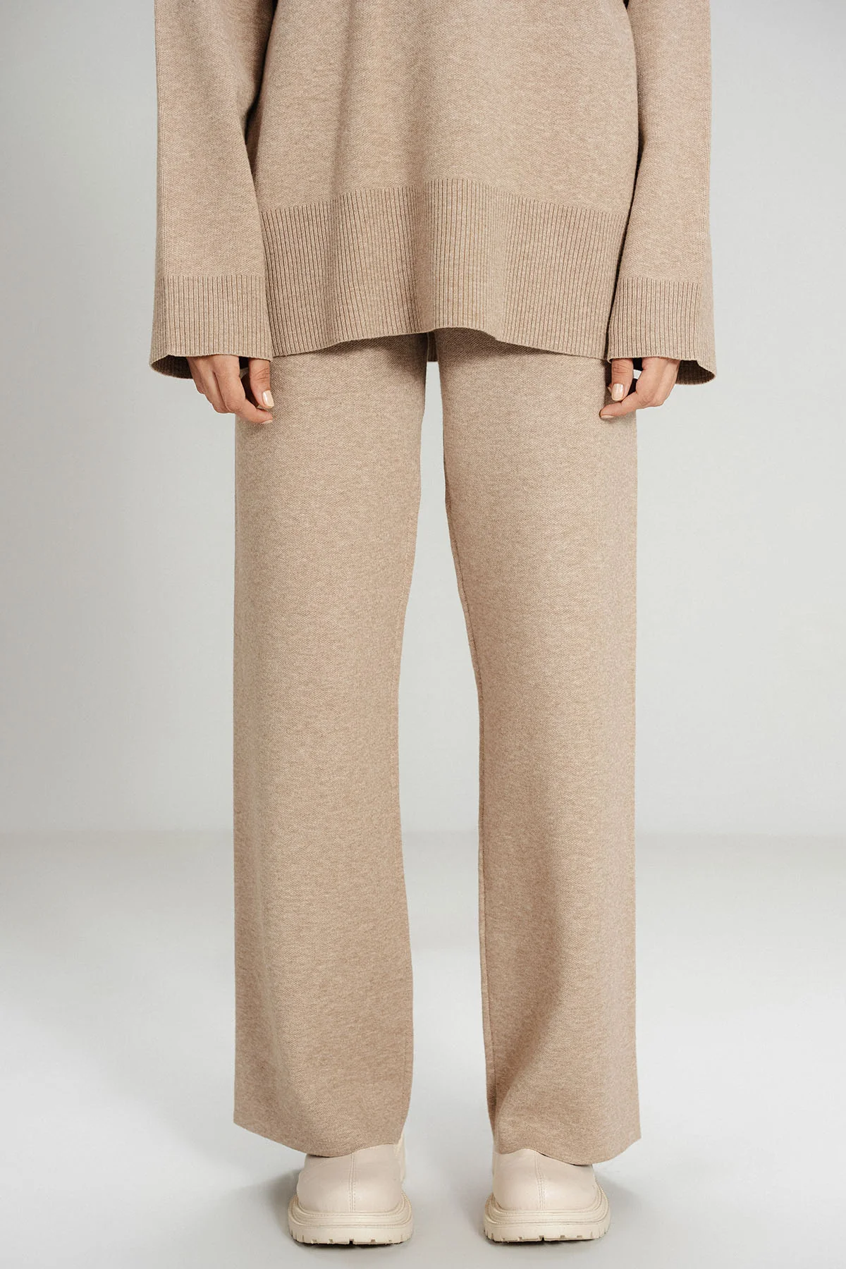 CAMEL CO-ORD SET - KNIT WEAR - Image 4