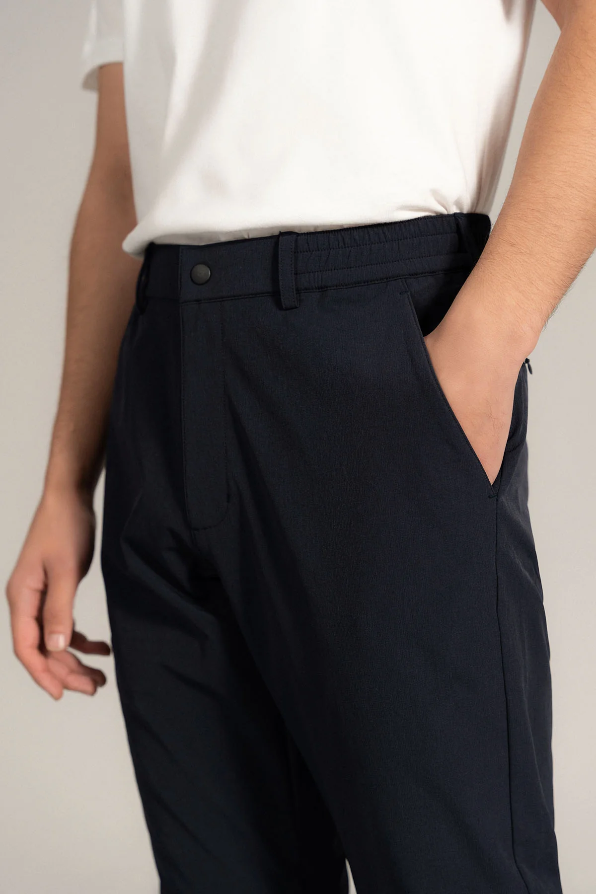 TECH PANT WITH ELASTICATED WAISTBAND - Image 5