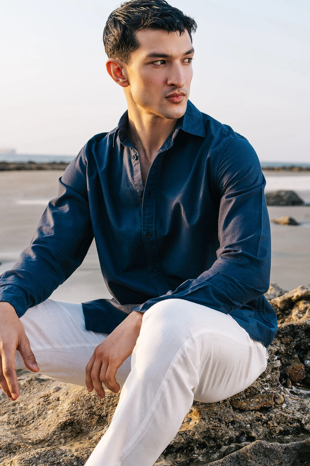 CLASSIC LINEN SHIRT - Image 4