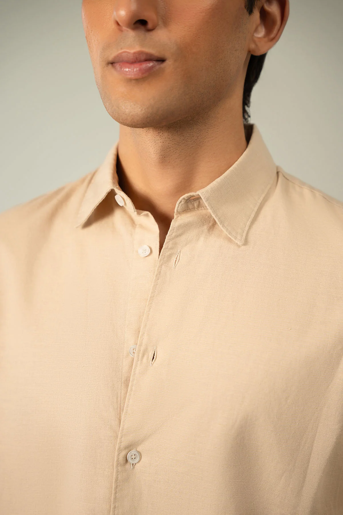 CLASSIC LINEN SHIRT - Image 4