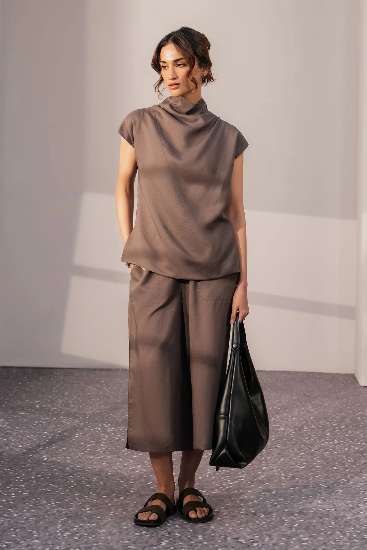 COWL NECK LINEN TOP - Image 5