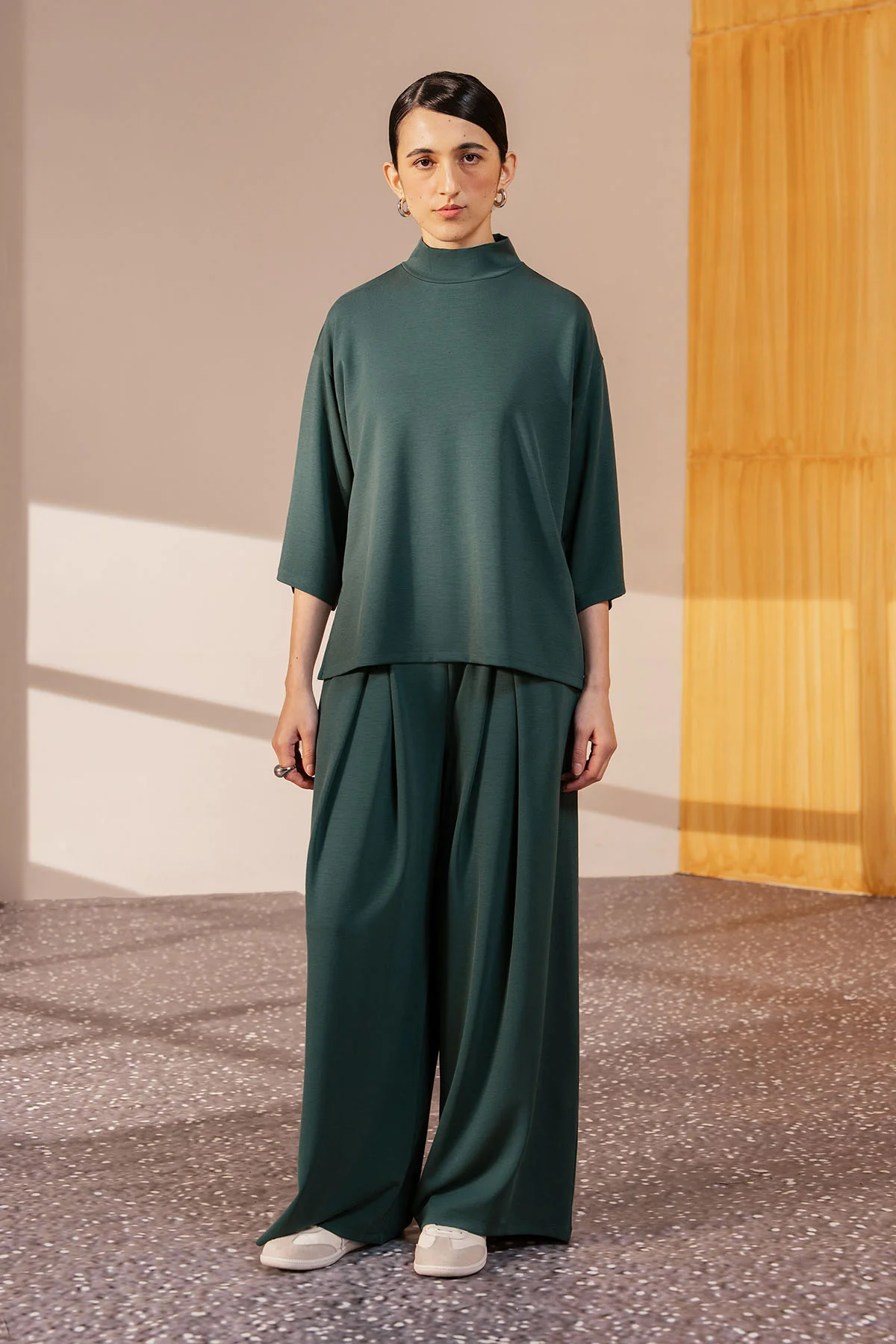 COWL NECK QUARTER SLEEVE CLOUDLUX