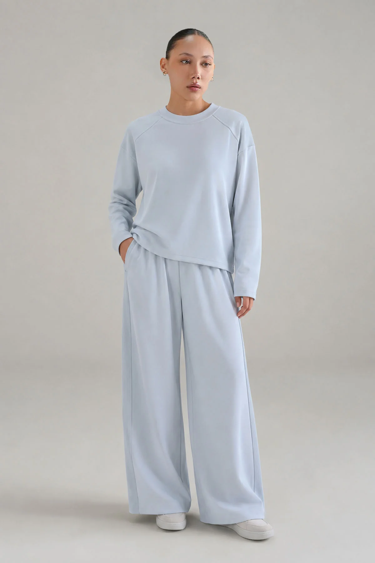 CREWNECK TOP-CLOUDLUX LIGHT