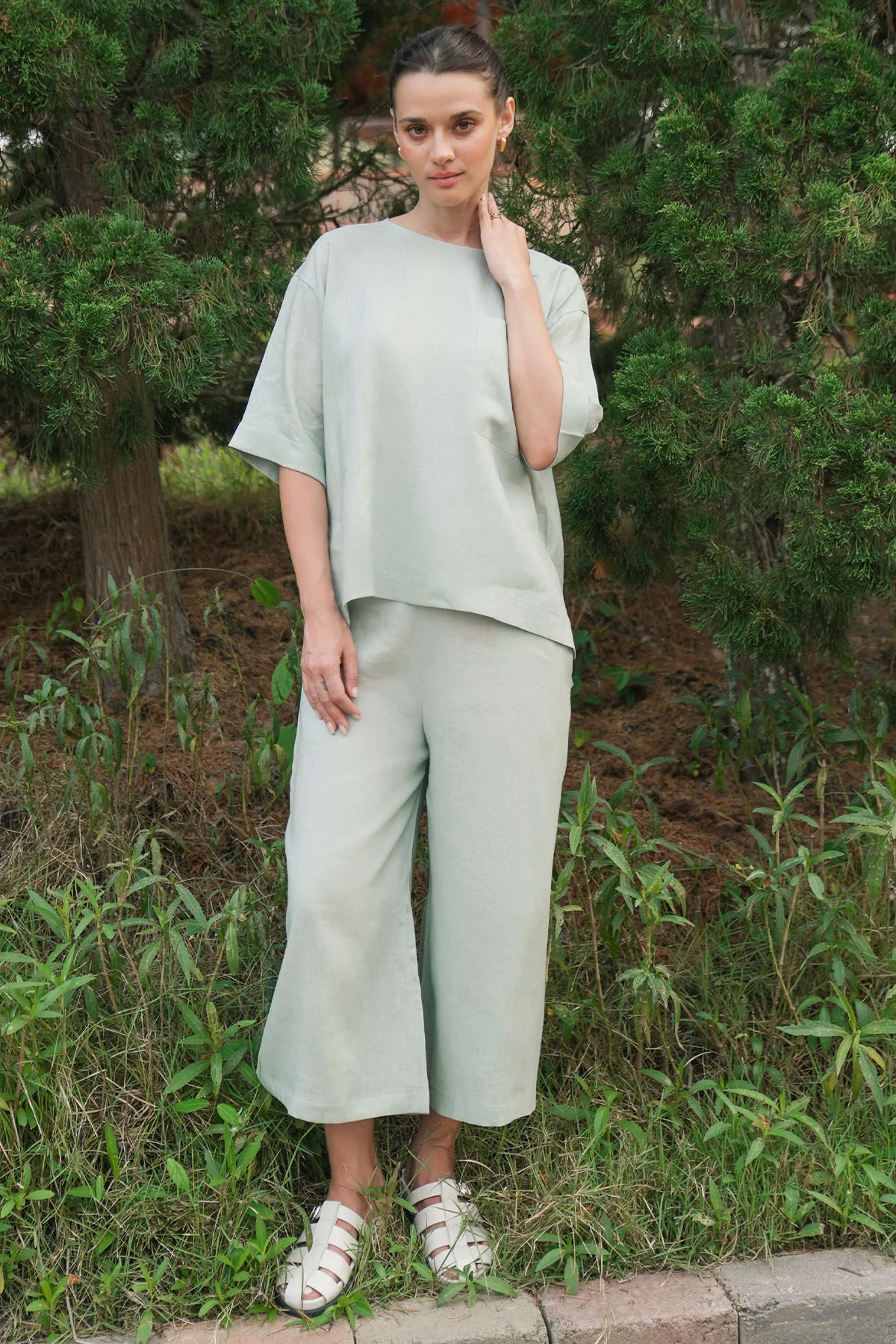 CROPPED PANTS- 100% LINEN