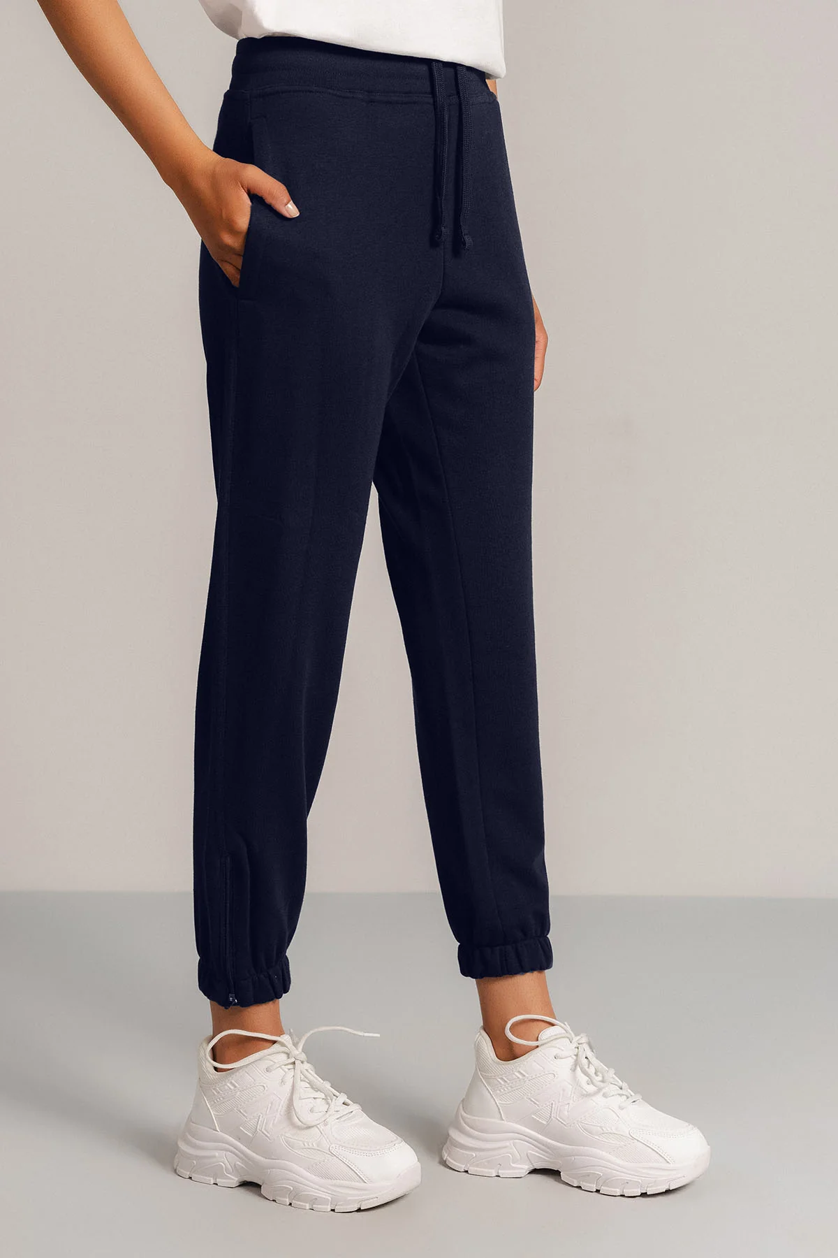 CROPPED WORKOUT PANTS-FRENCH TERRY - Image 3