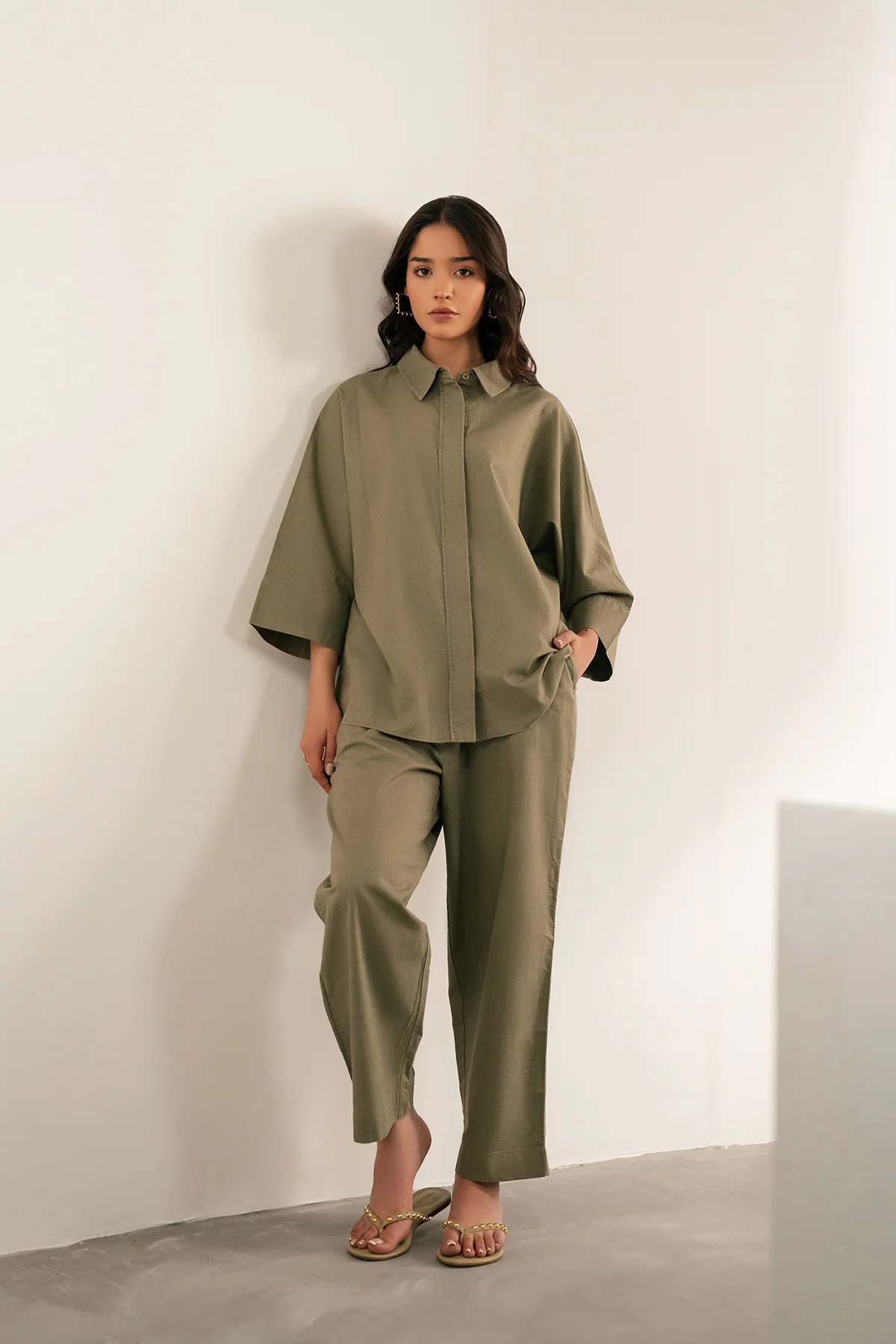 EASY LINEN SHIRT