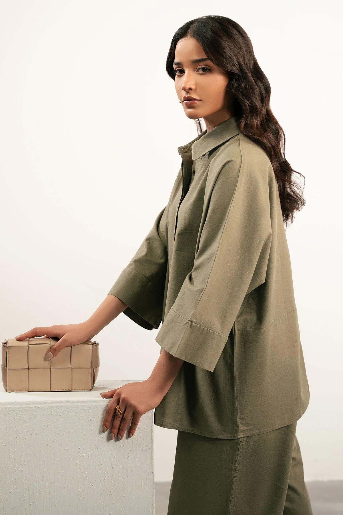 EASY LINEN SHIRT - Image 6