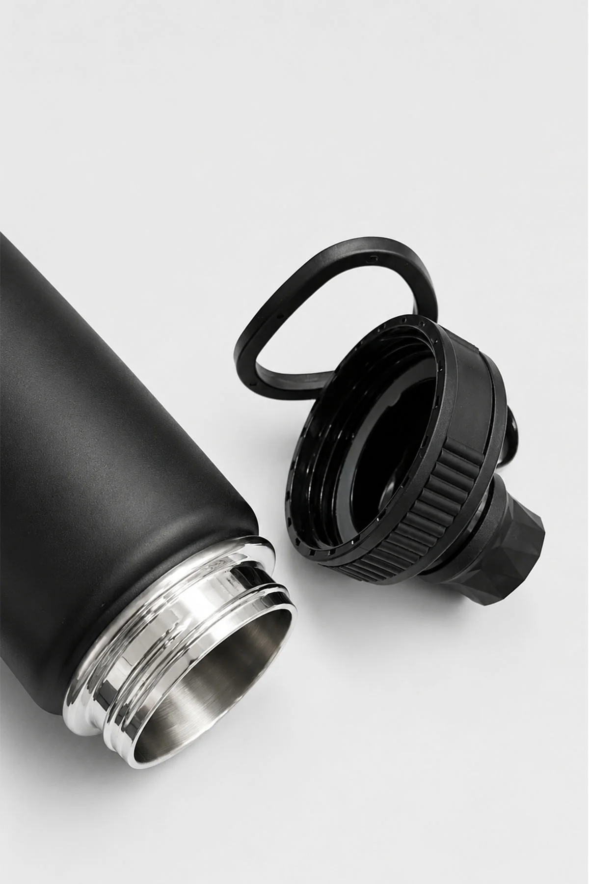INSULATED REFUEL BOTTLE 26 OZ - Image 3