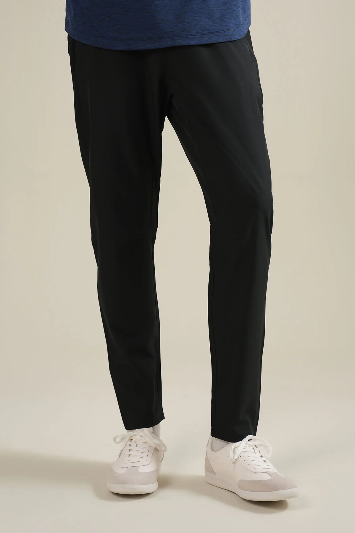 MEN PERFORMANCE PANTS - Image 5