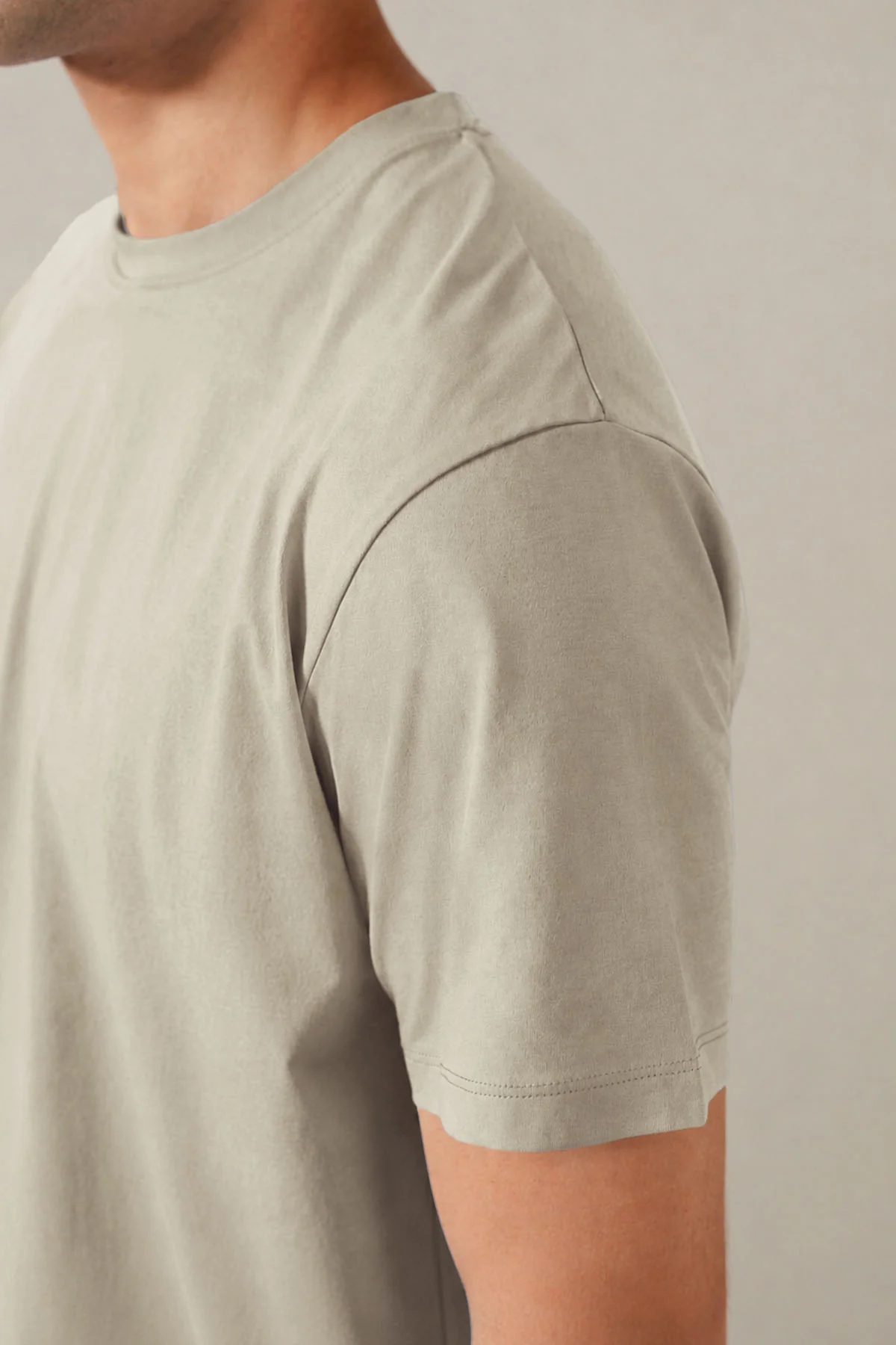 MEN SPORTS TECH TEE - Image 4