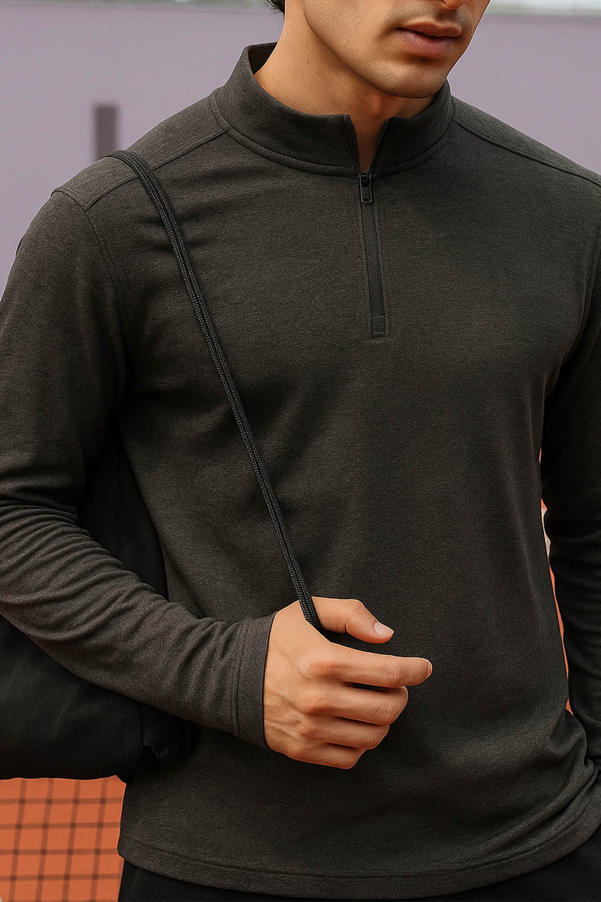 MEN TRAIN QUARTER ZIPPER - Image 2