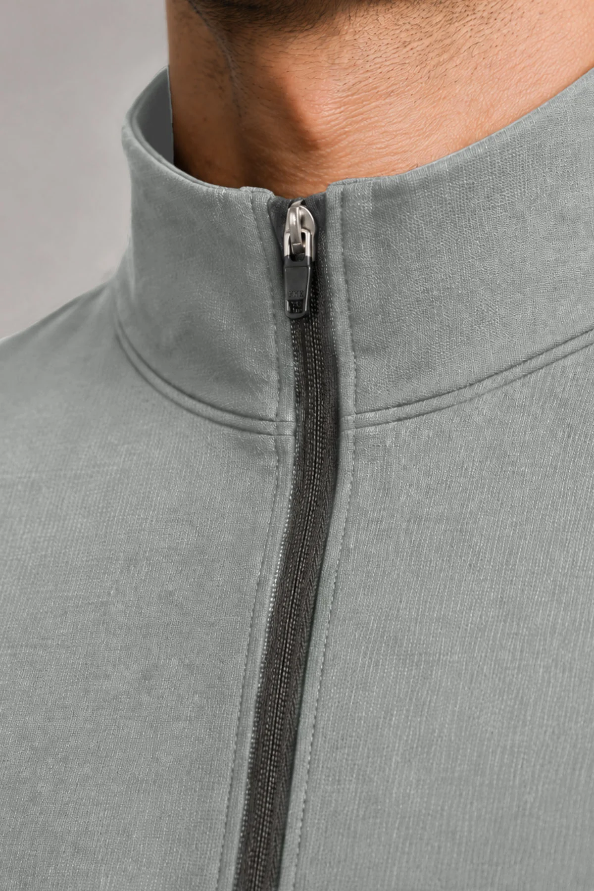 MEN TRAIN QUARTER ZIPPER-RIP STOP - Image 5