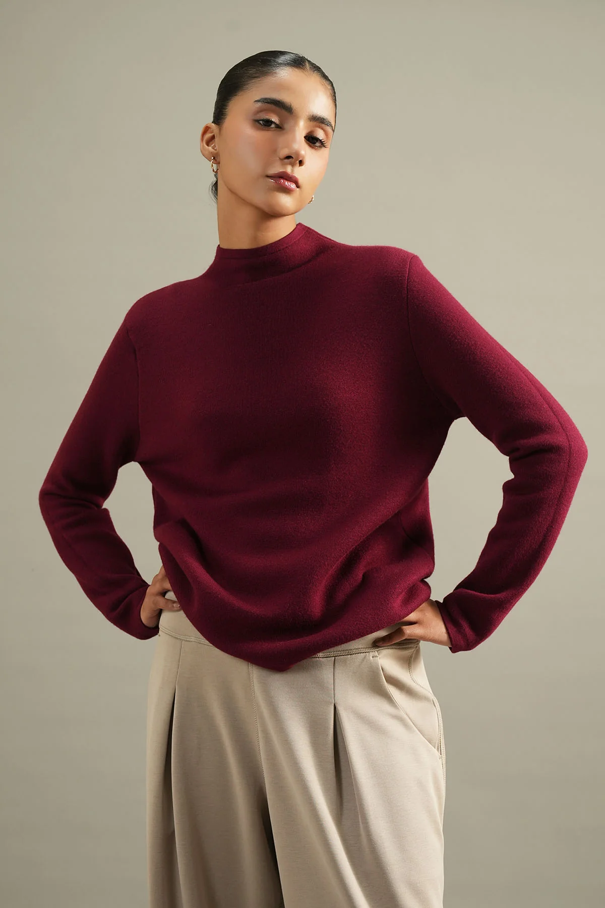 MOCK NECK SWEATER