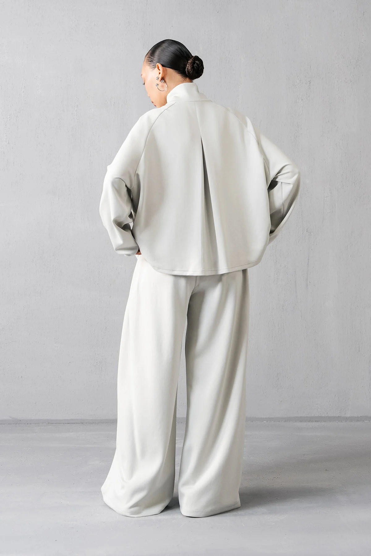 MOCK NECK ZIPPER - CLOUDLUX - Image 3