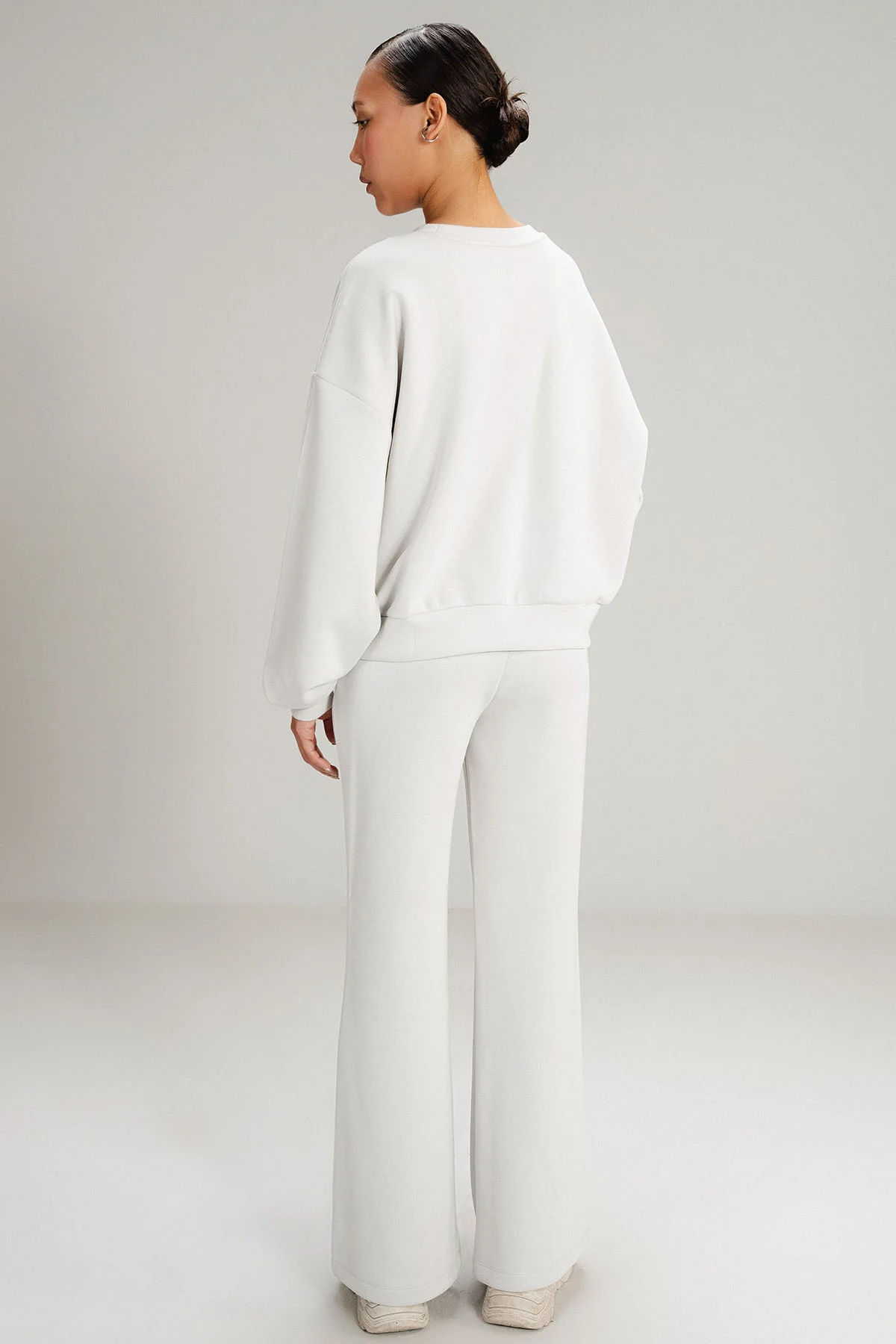 CREW NECK SWEATSHIRT CLOUDLUX - Image 4