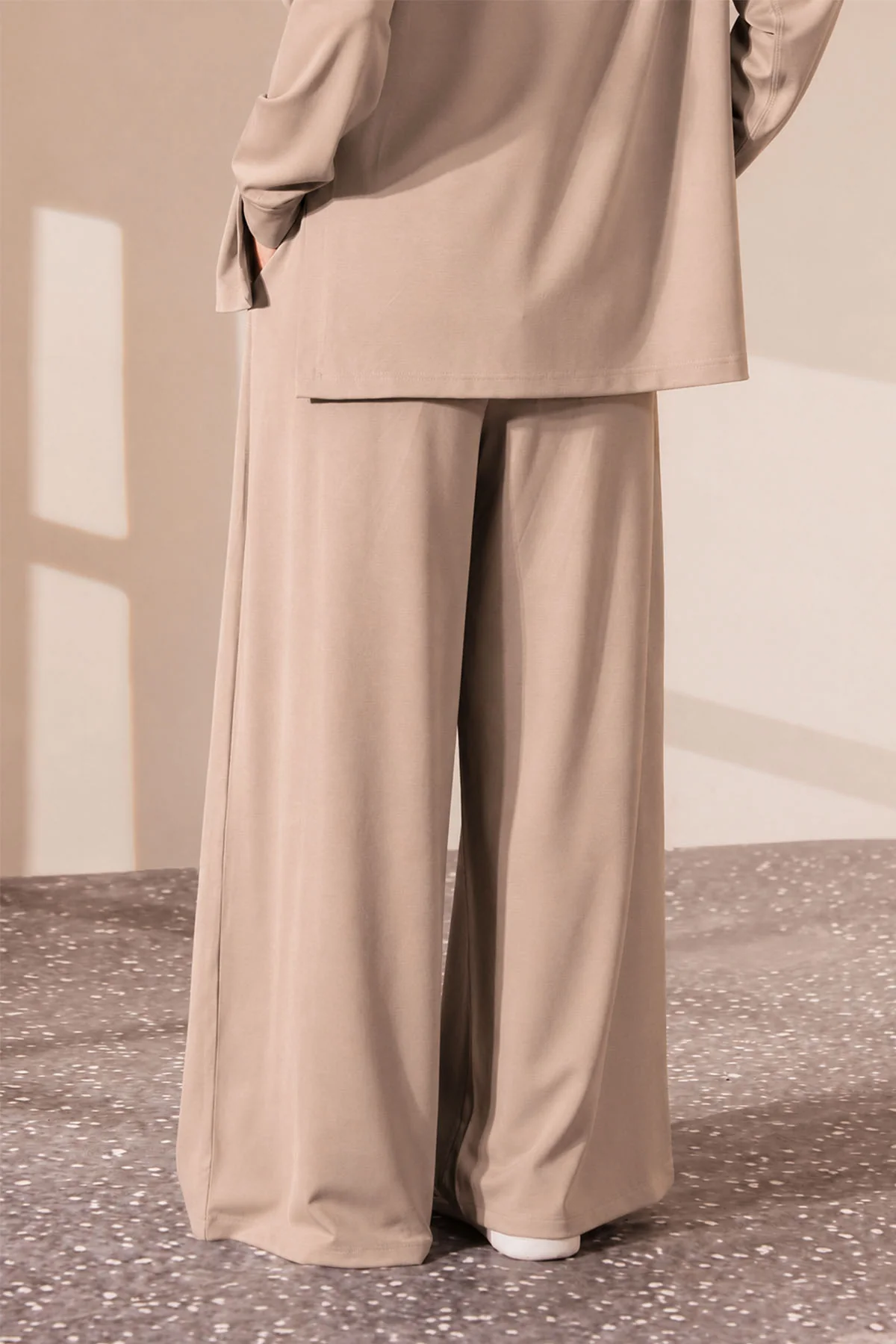 PLEATED LOUNGE PANTS CLOUDLUX - Image 4