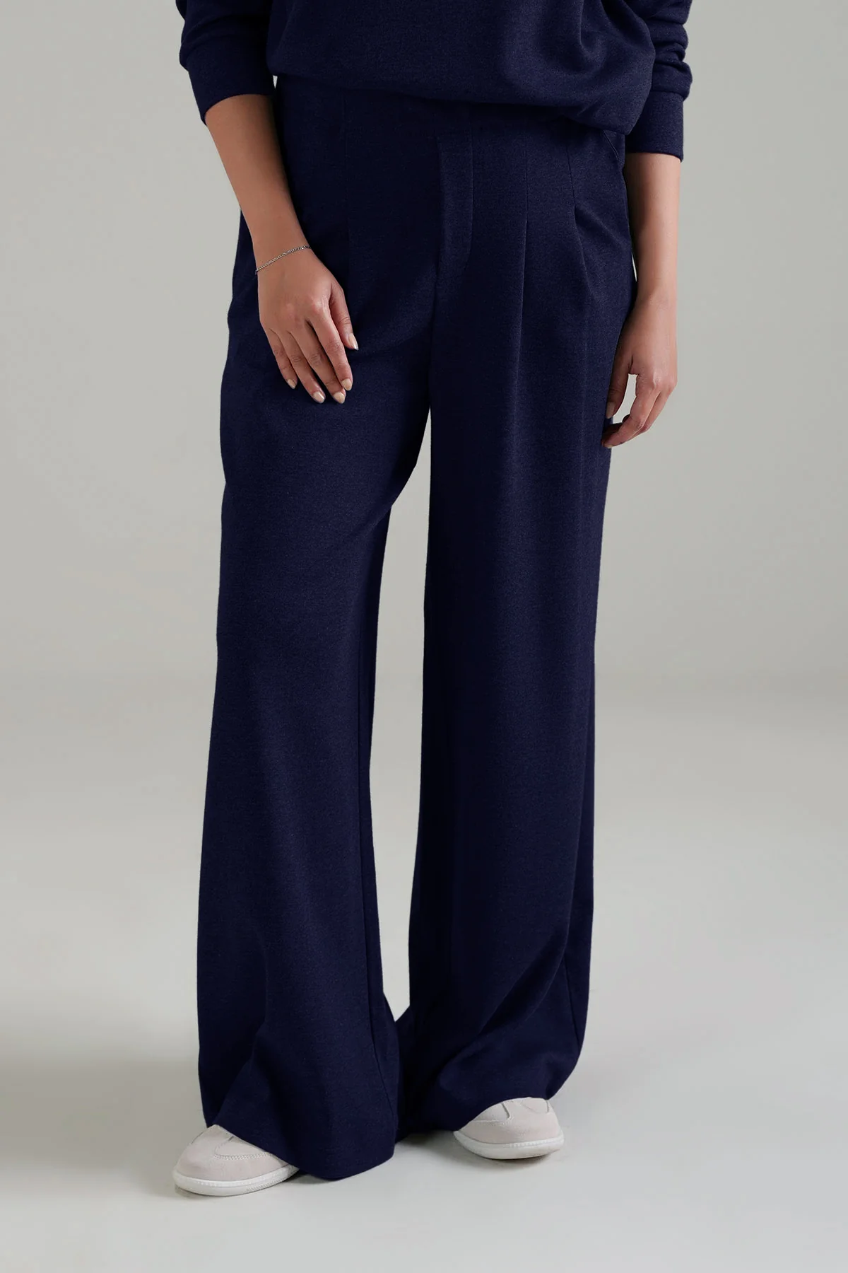 PLEATED WIDE LEG PANT-DOUBLE KNIT