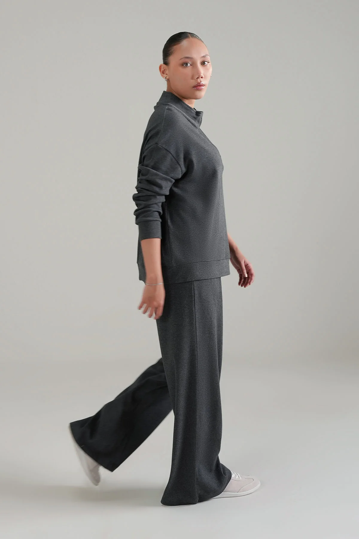 PLEATED WIDE LEG PANT-DOUBLE KNIT - Image 2