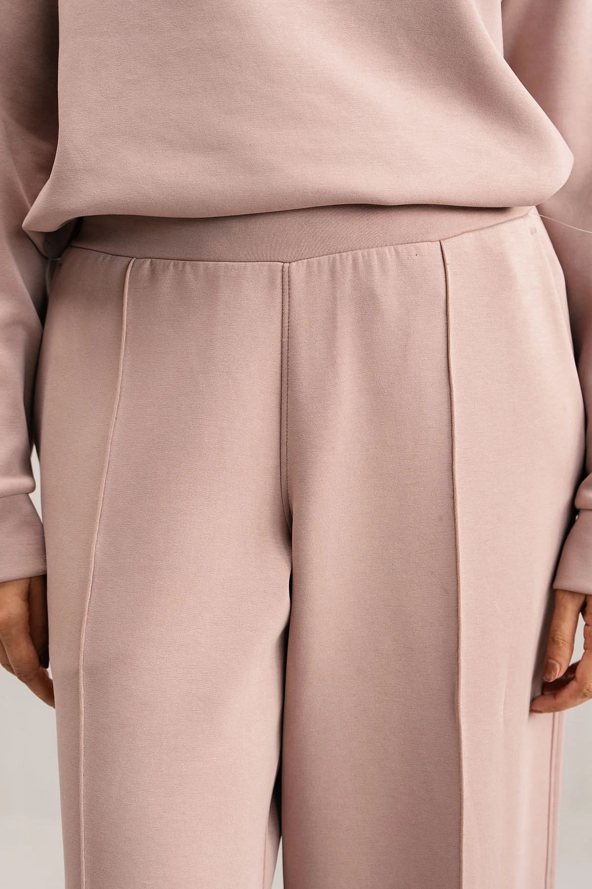 PLEATED WIDE TROUSER CLOUDLUX - Image 2