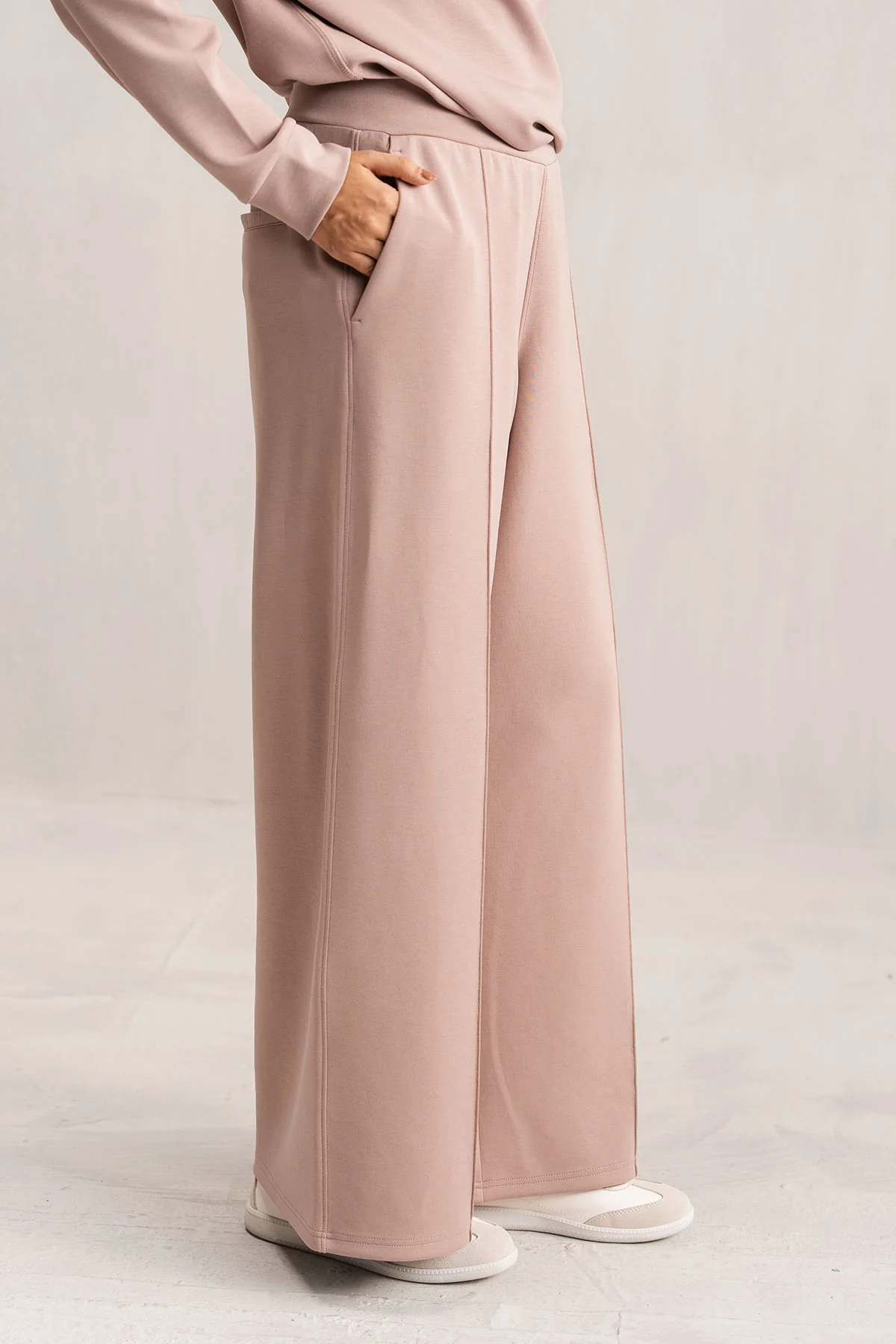 PLEATED WIDE TROUSER CLOUDLUX - Image 3