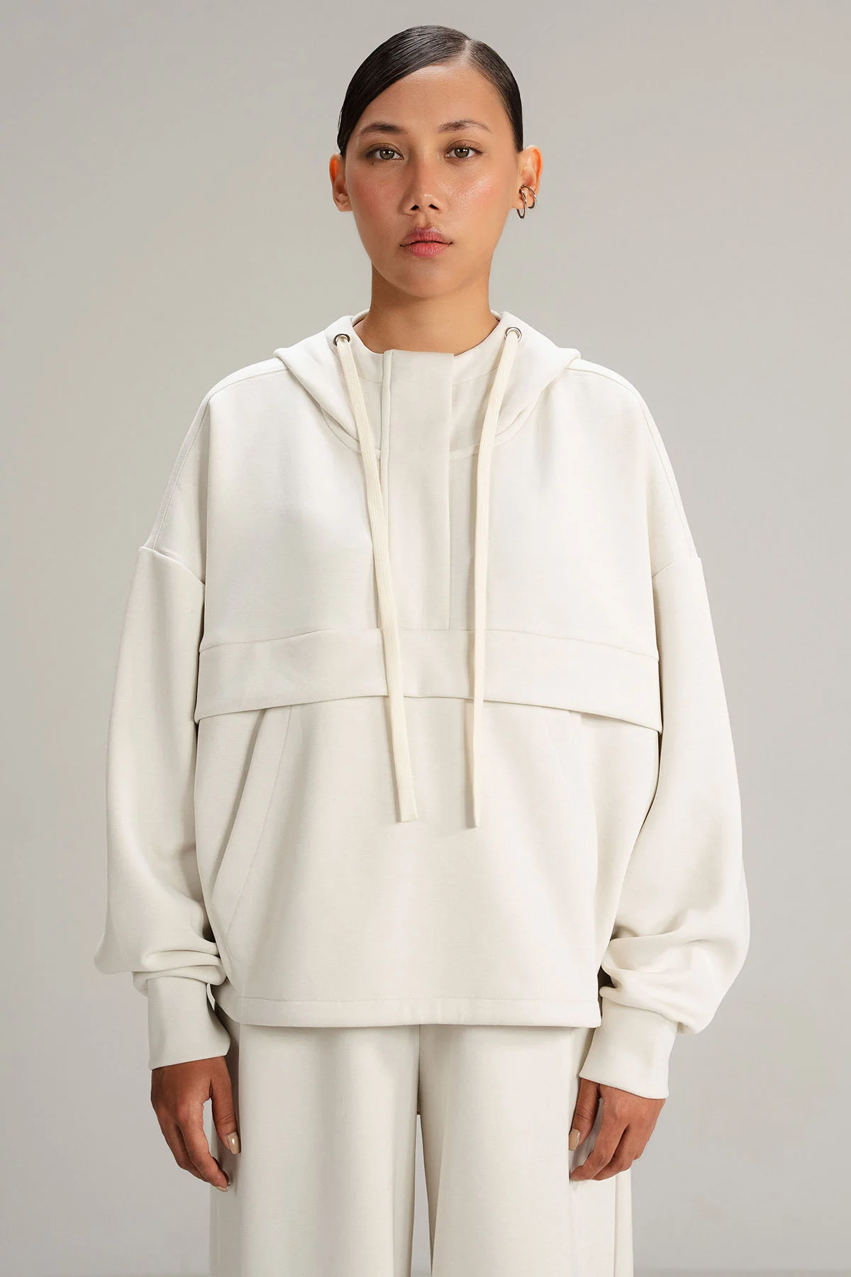 PULLOVER HOODIE CLOUDLUX LIGHT - Image 6