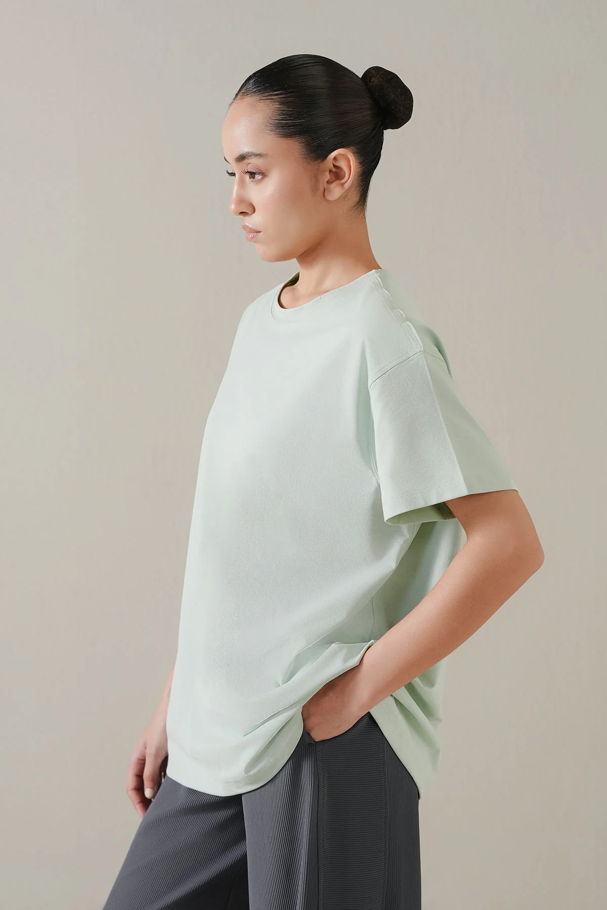 RELAXED ACTIVE TEE-WOMEN - Image 3