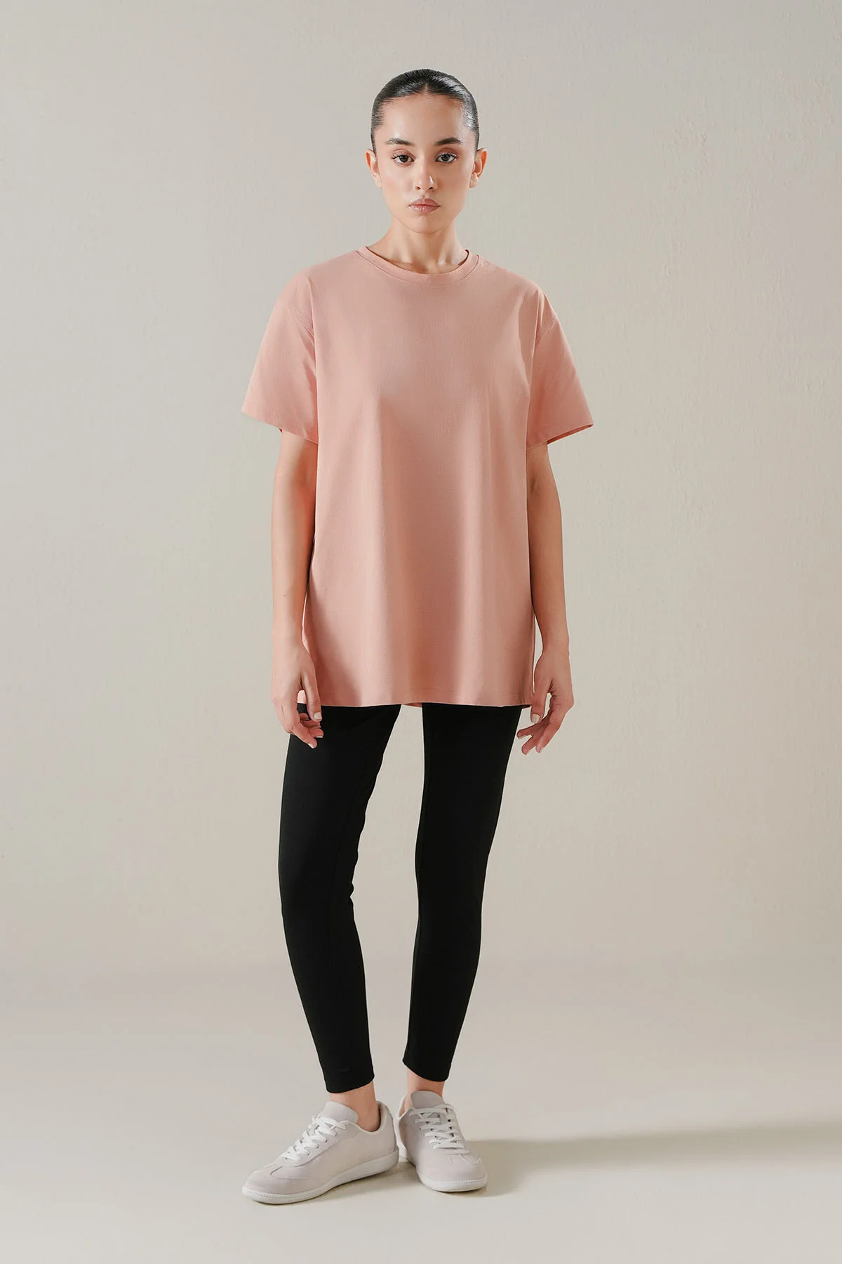 RELAXED ACTIVE TEE-WOMEN