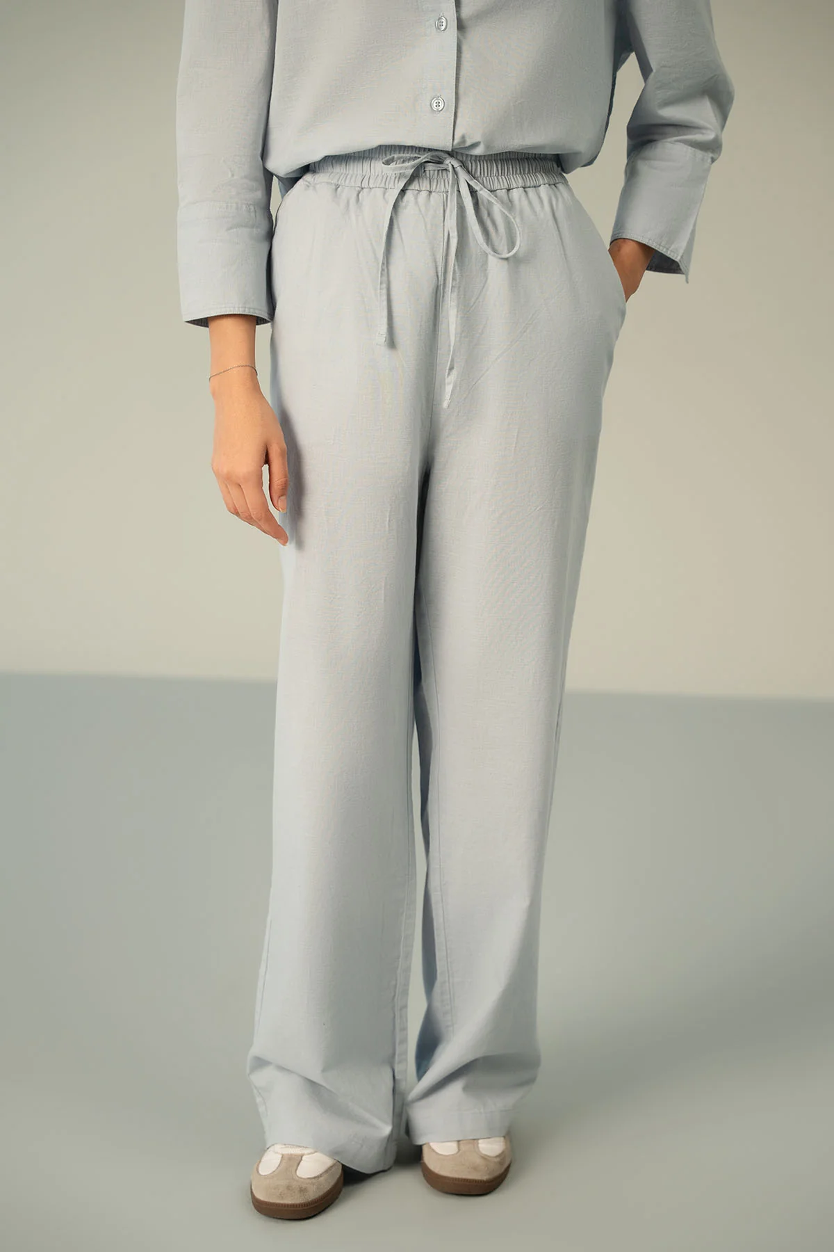 RELAXED LINEN PANTS
