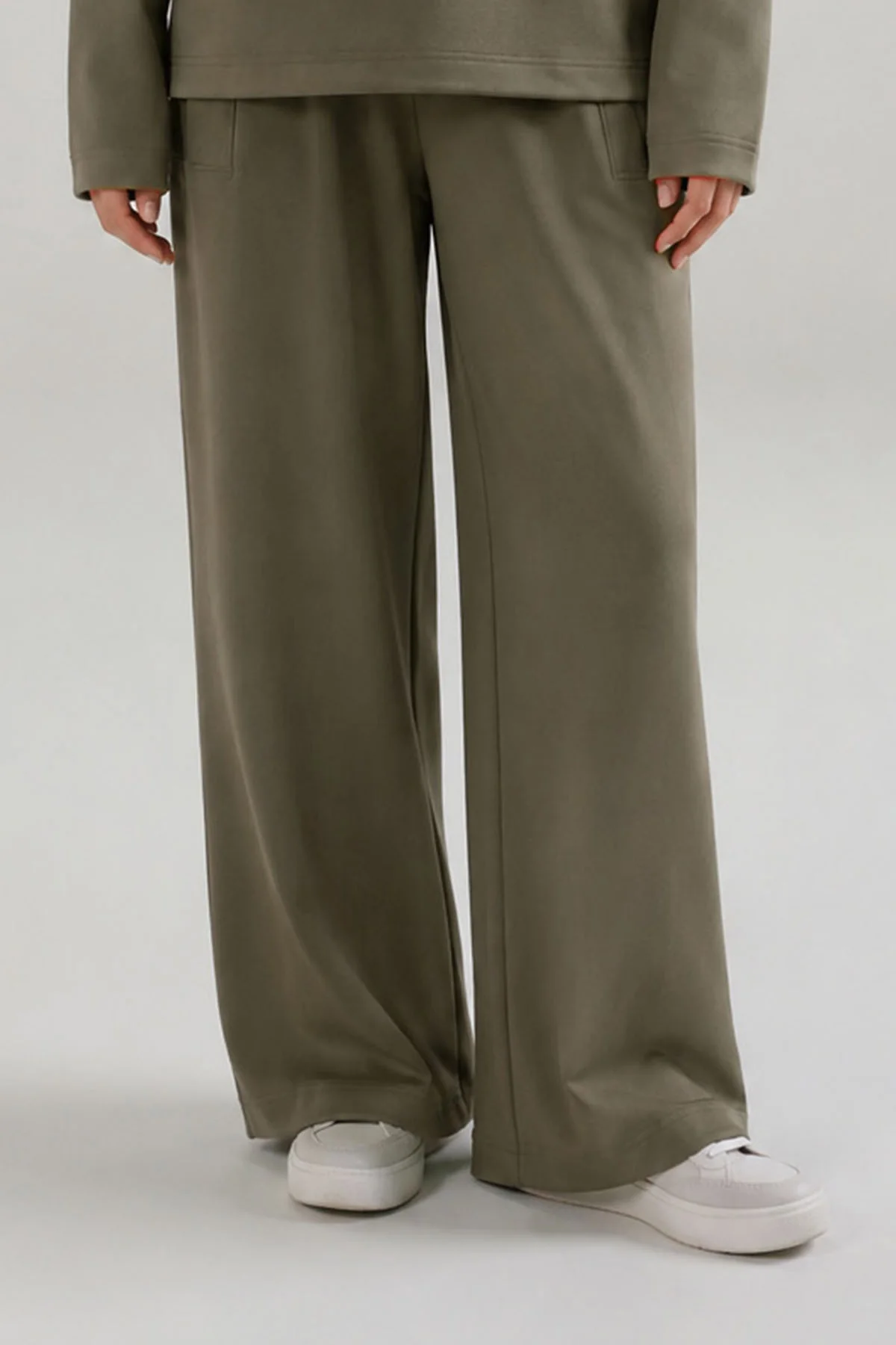 RELAXED PANTS PANELED-CLOUDLUX