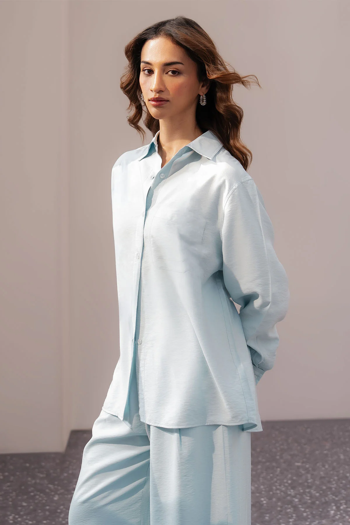 RELAXED PANTS - WRINKLED - Image 4