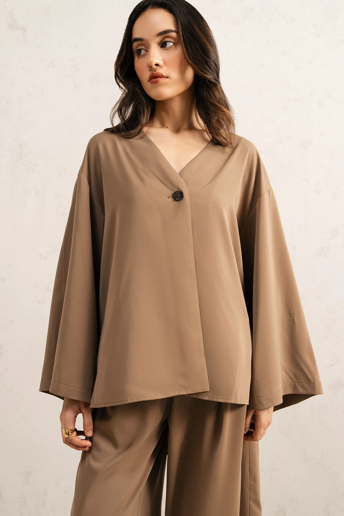 SOFT DRAPE TOP