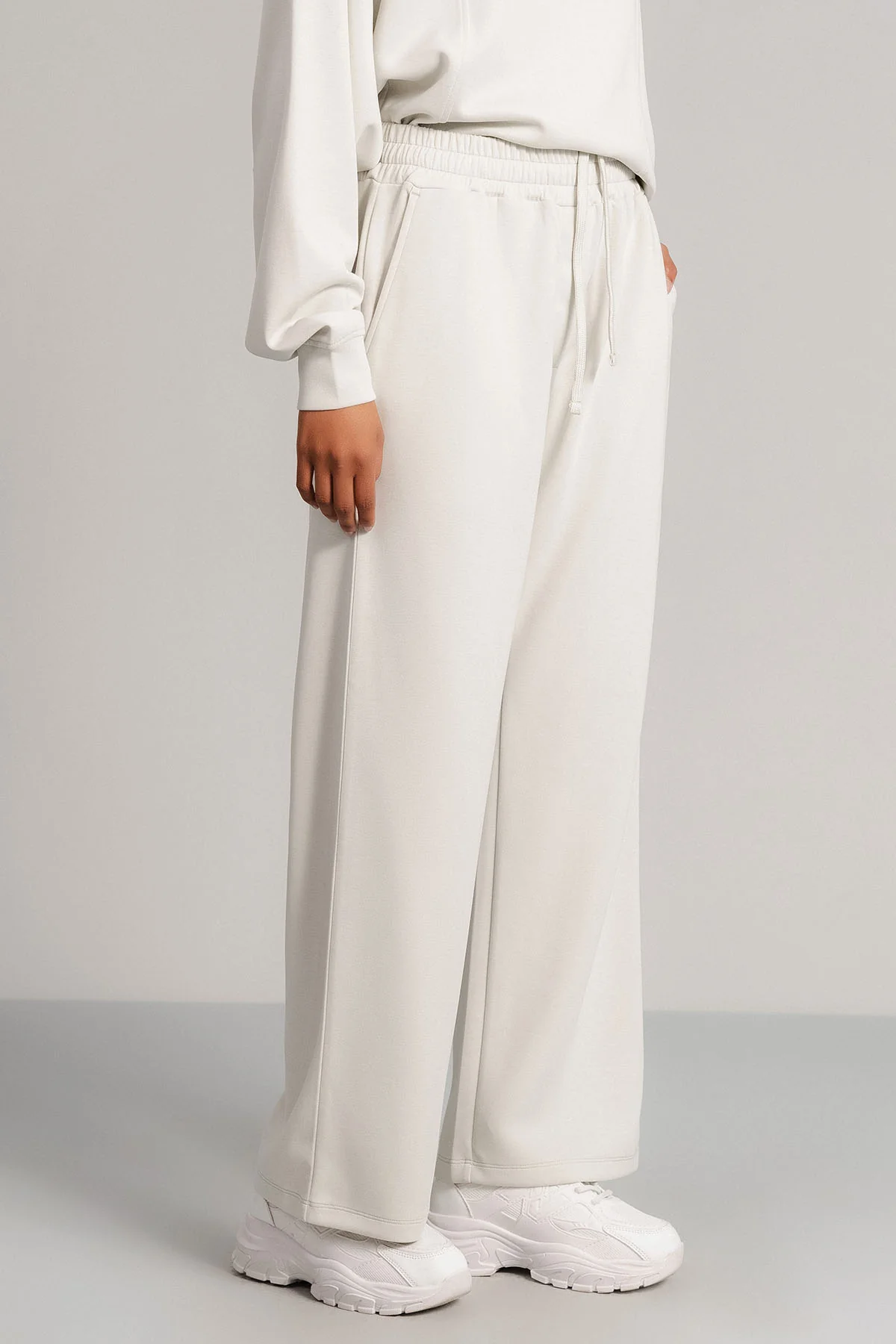 STRAIGHT TROUSERS CLOUDLUX LIGHT - Image 5