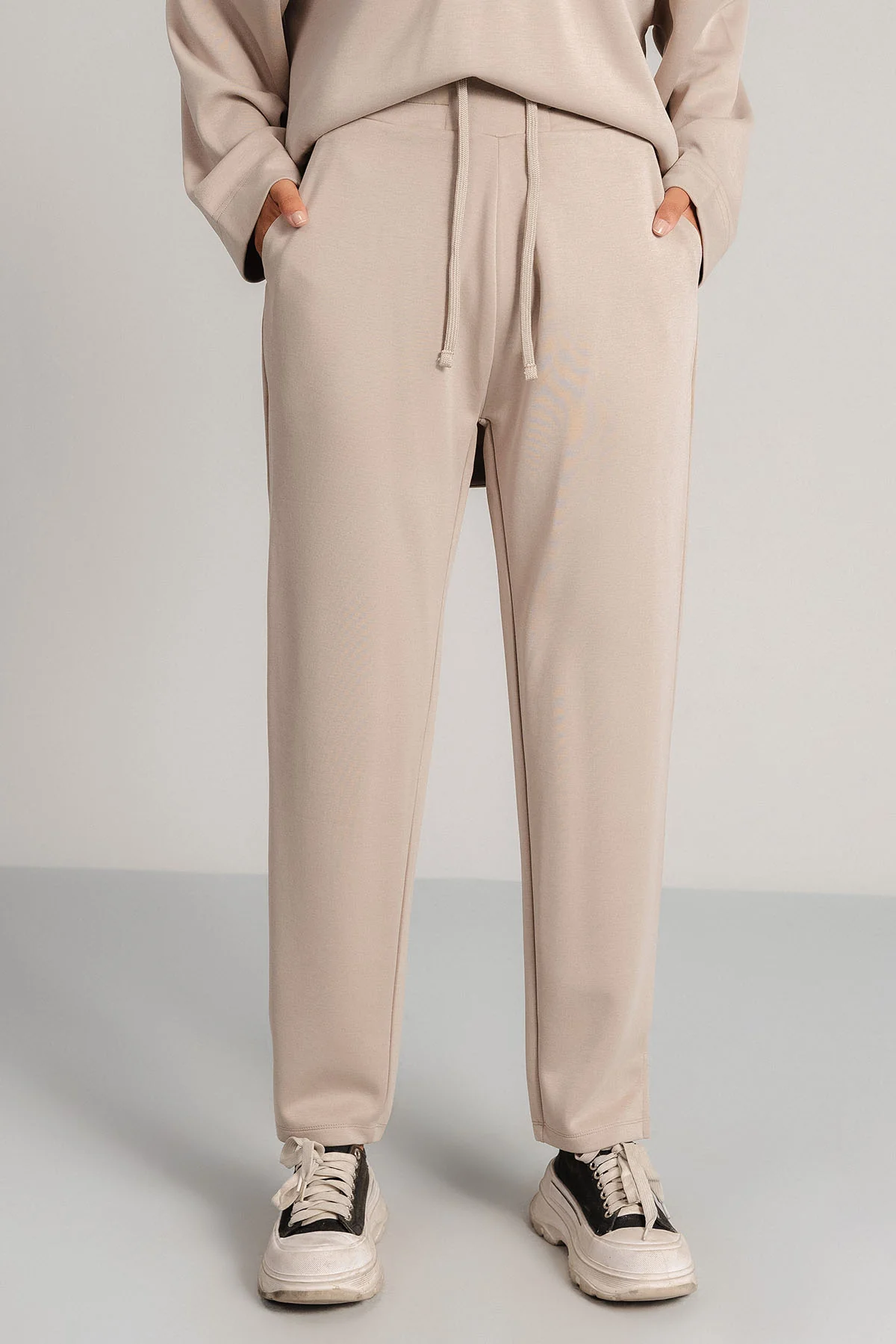 STRAIGHT TROUSERS CLOUDLUX LIGHT