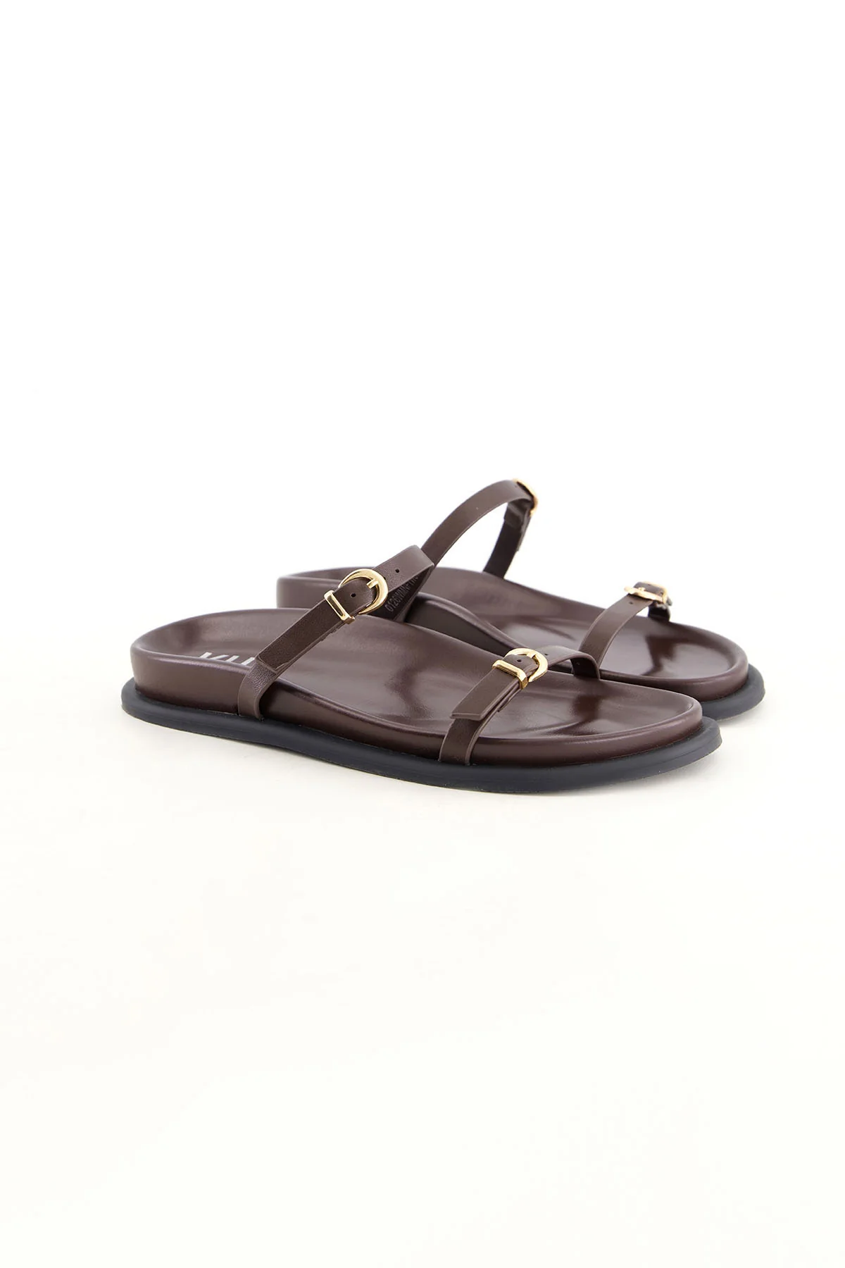 STRUCTURED STRAP SLIDES