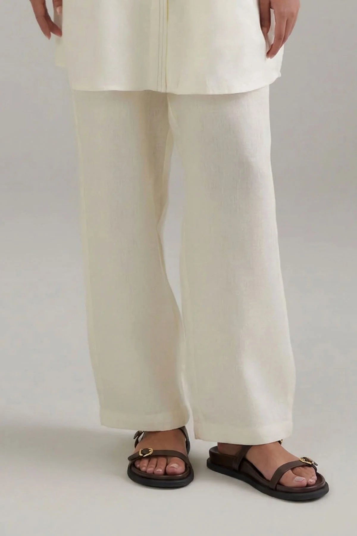 STRUCTURED STRAP SLIDES - Image 6
