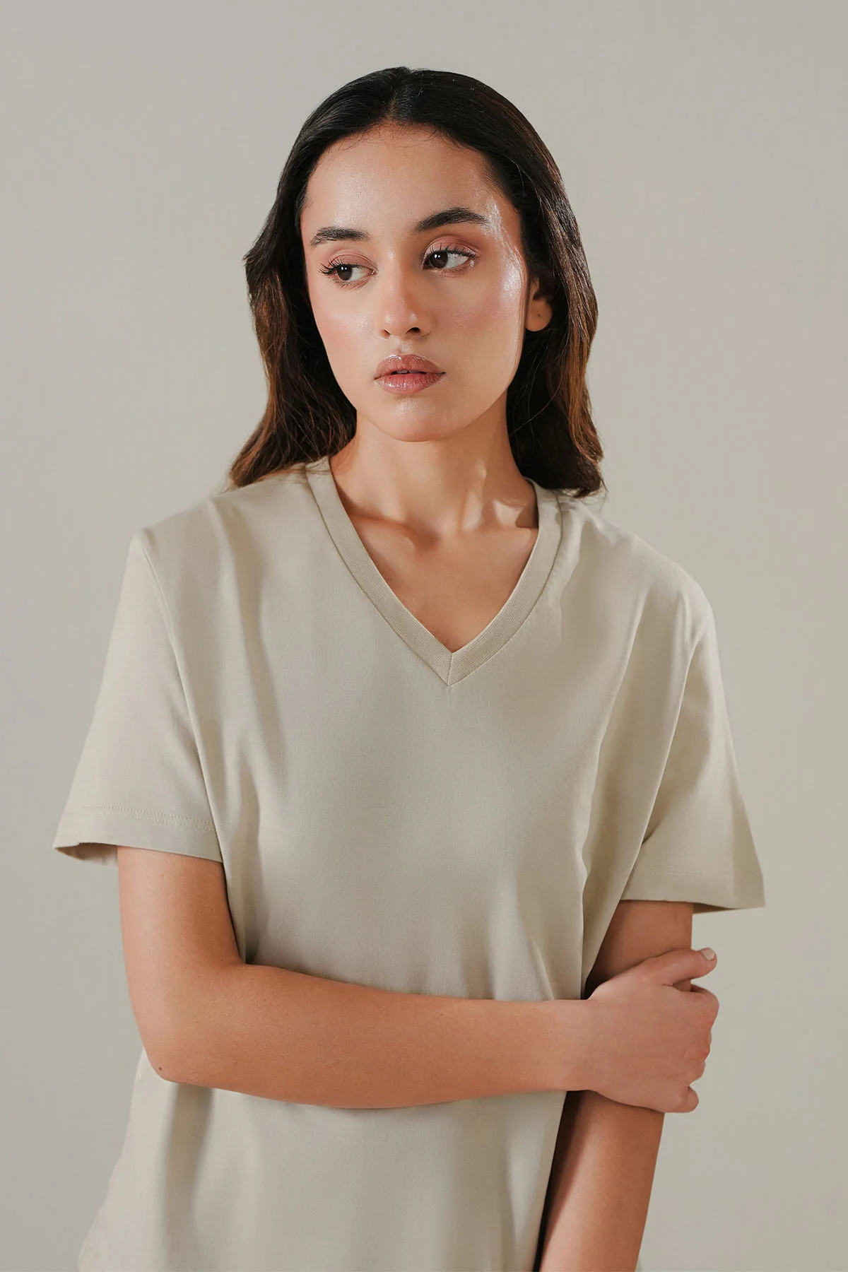  T-SHIRT V-NECK SUPIMA COTTON - Image 4