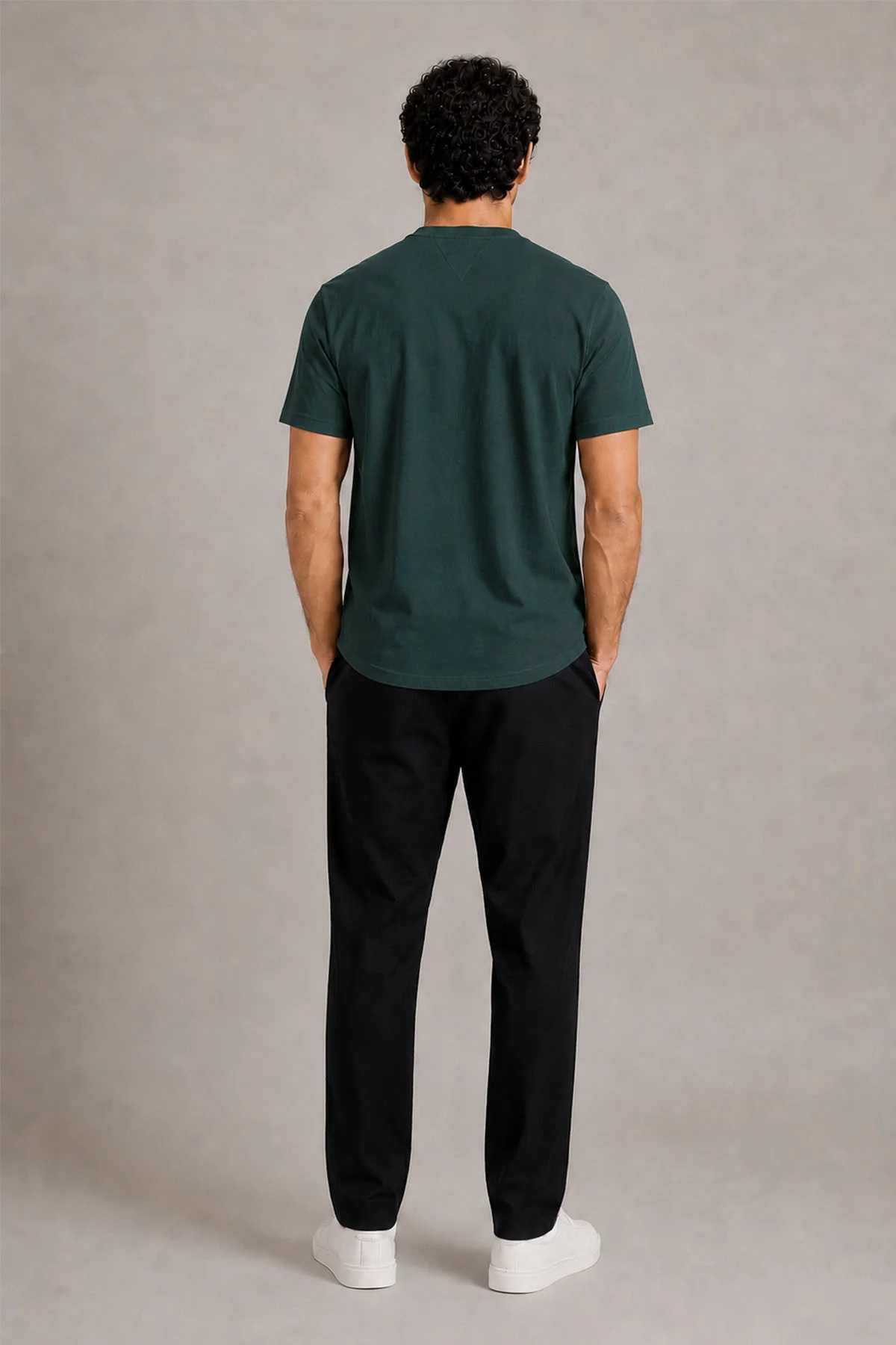 T-SHIRT V-NECK SUPIMA COTTON - Image 4