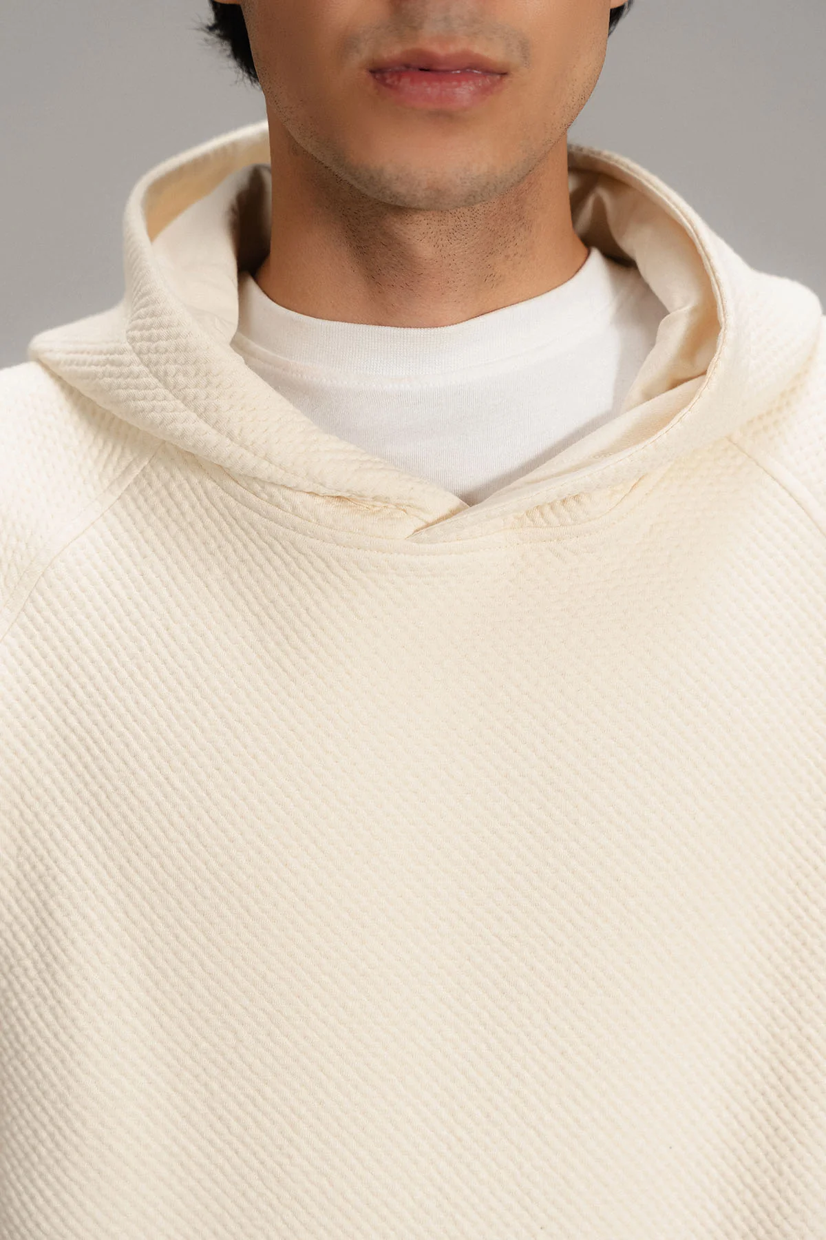 TEXTURED HOODIE - Image 3