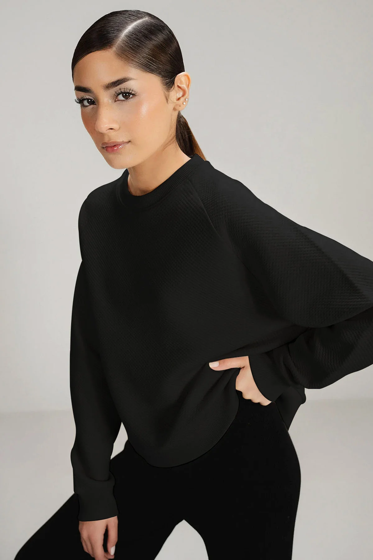 TEXTURED LUXE SWEATSHIRT - Image 4