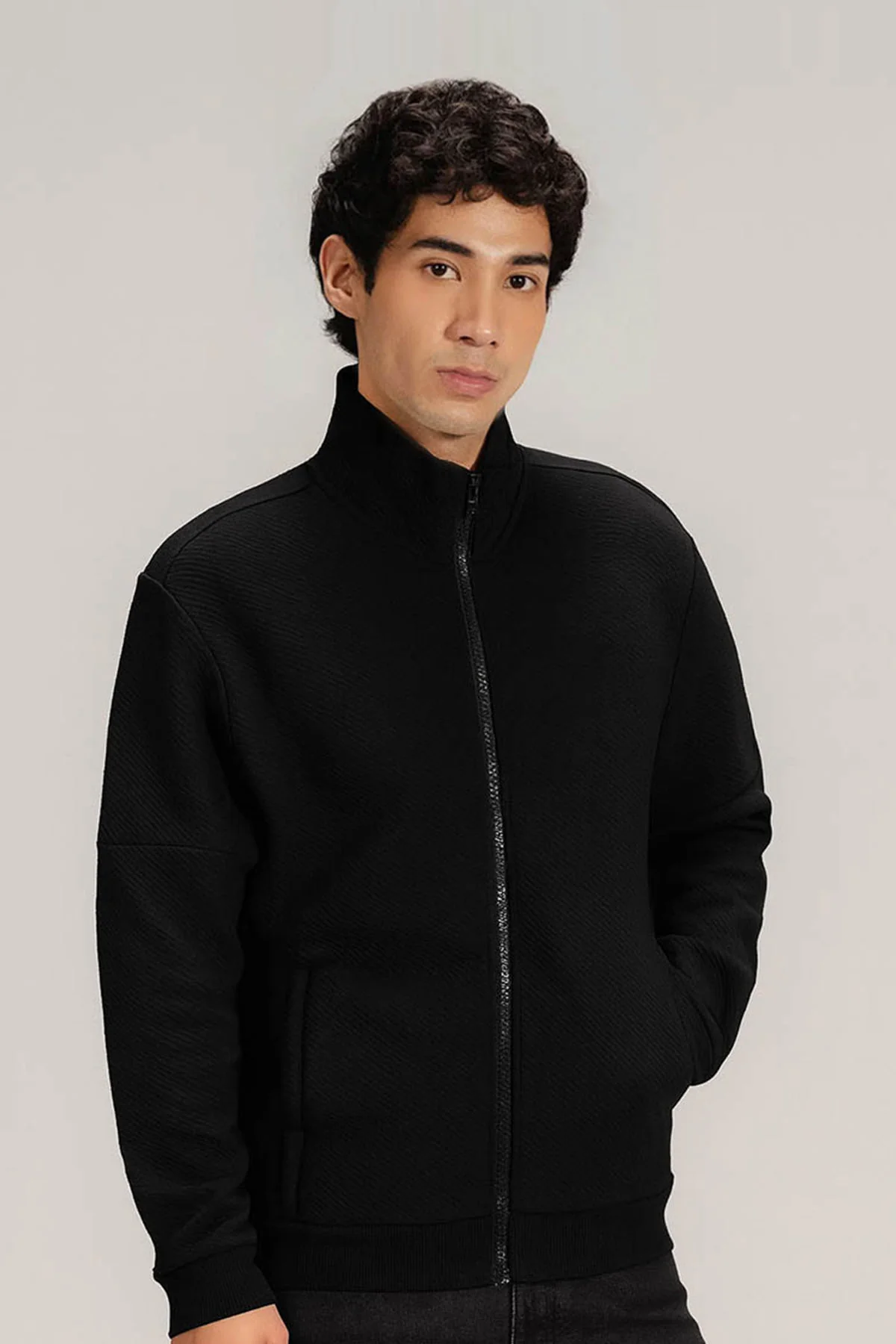 TEXTURED LUXE ZIP UP JACKET