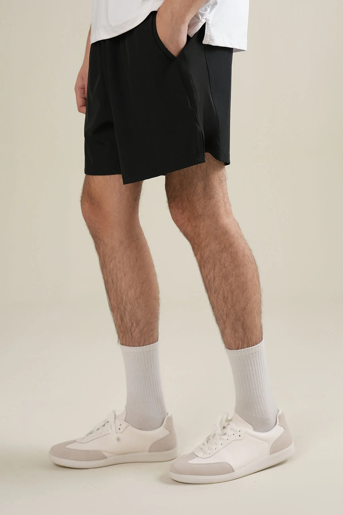 TRAINER SHORTS - Image 3