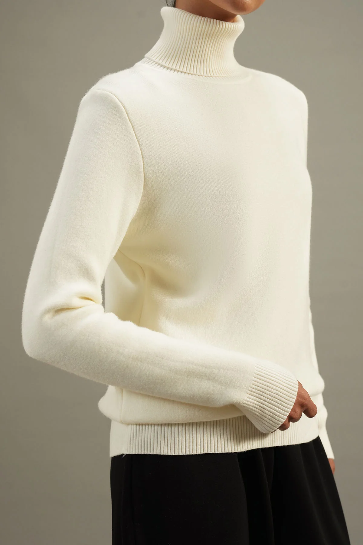 TURTLE NECK SWEATER - Image 3