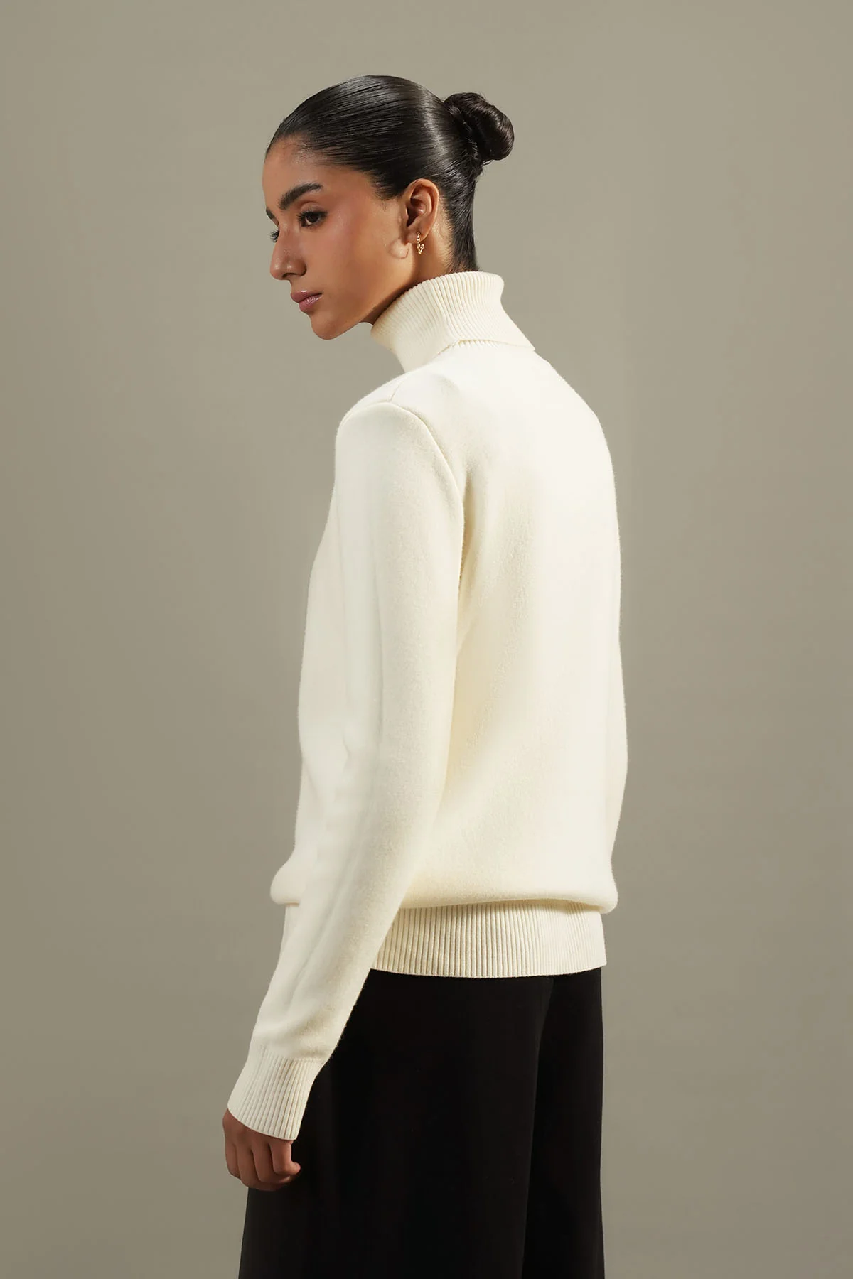 TURTLE NECK SWEATER - Image 4