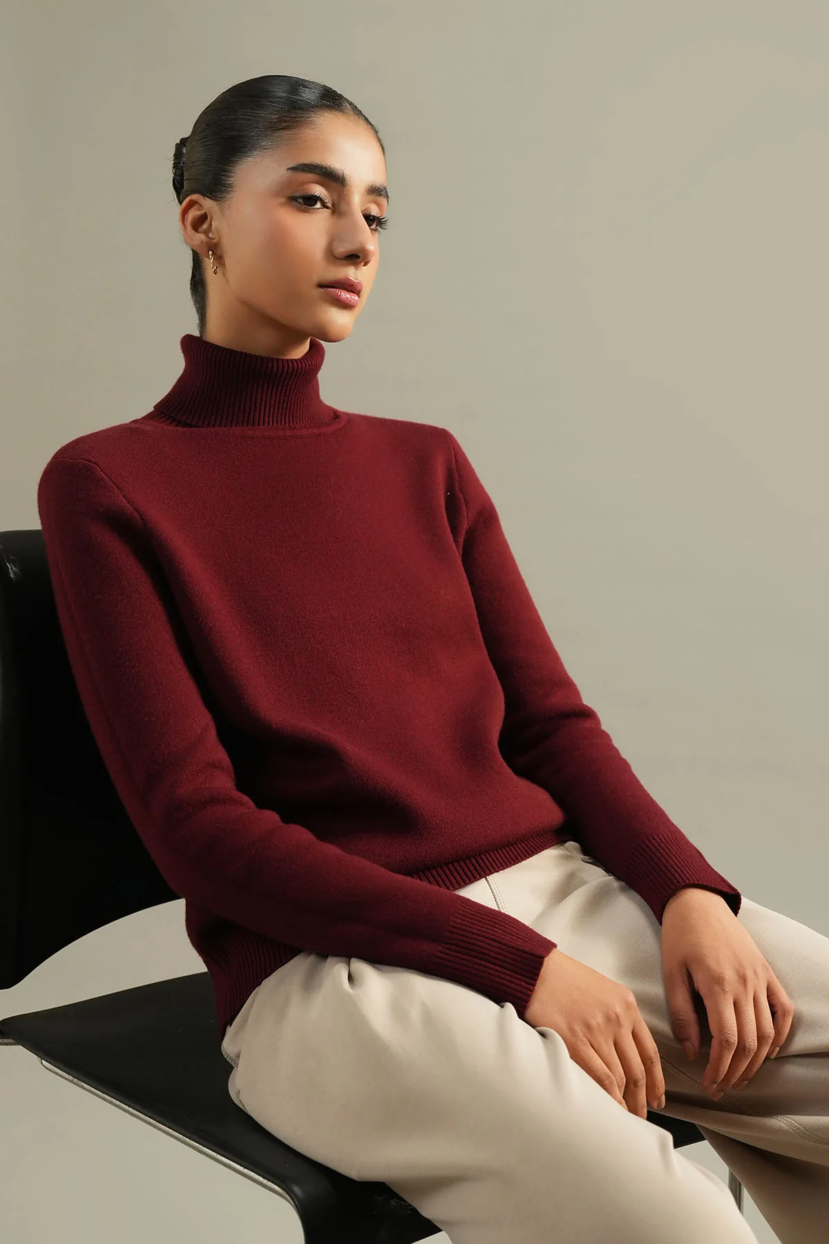 TURTLE NECK SWEATER - Image 4