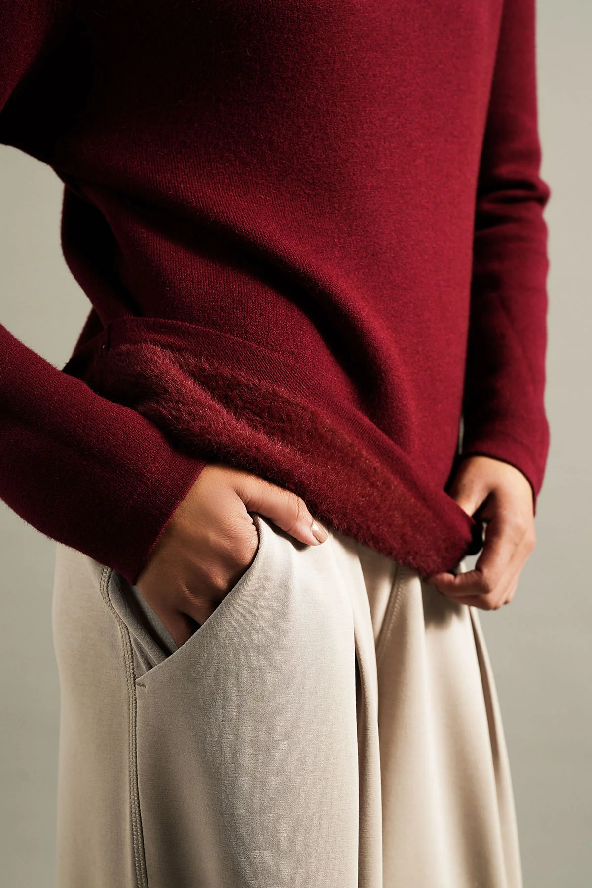 TURTLE NECK SWEATER - Image 5