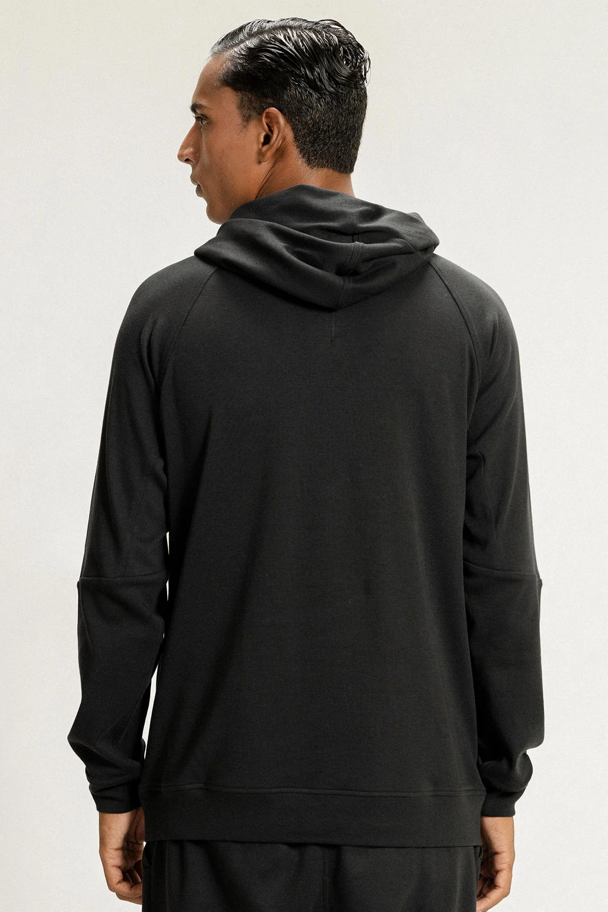 ULTRA LIGHT PULL OVER HOODIE - Image 5