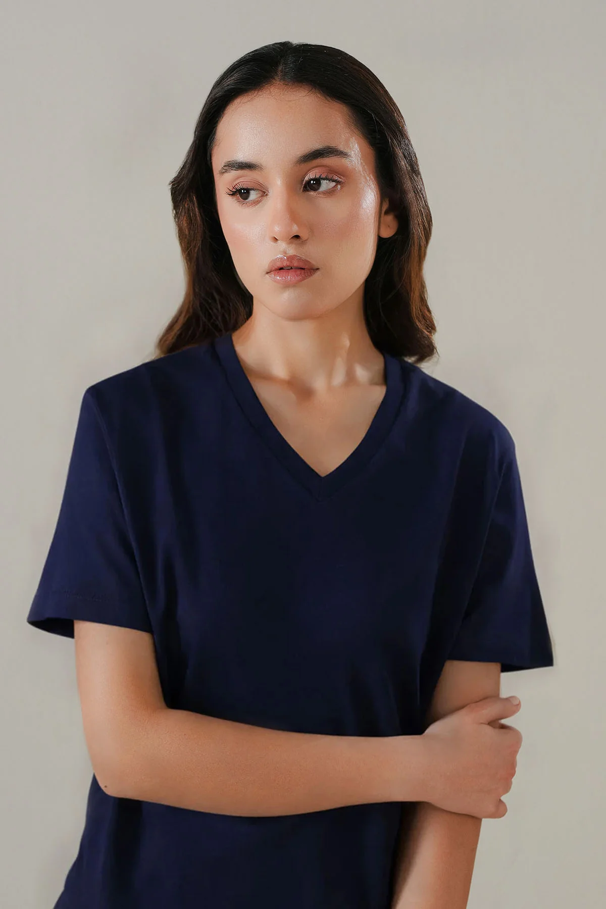 T-SHIRT V-NECK SUPIMA COTTON - Image 6