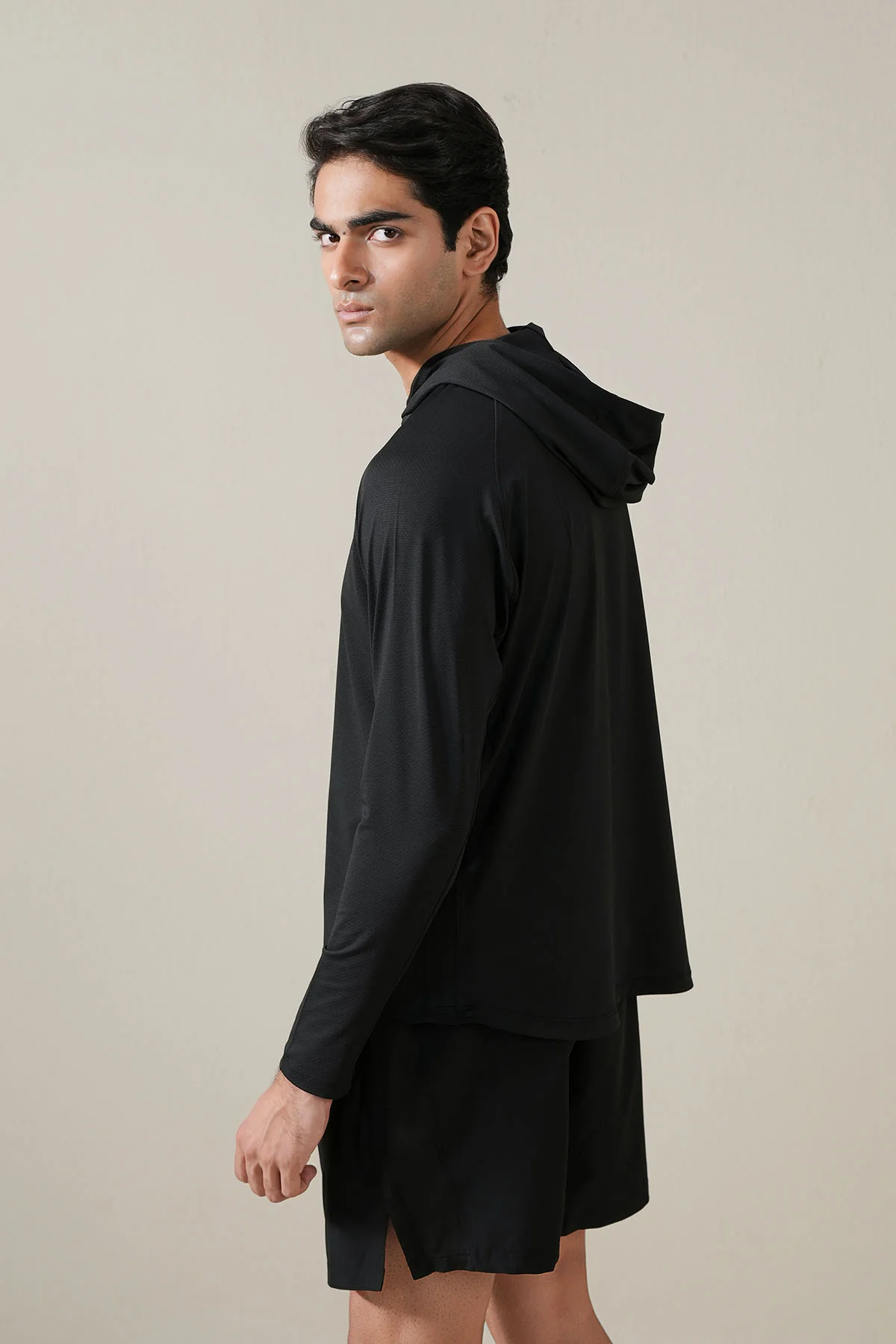 VENTED PULLOVER HOODIE - Image 6